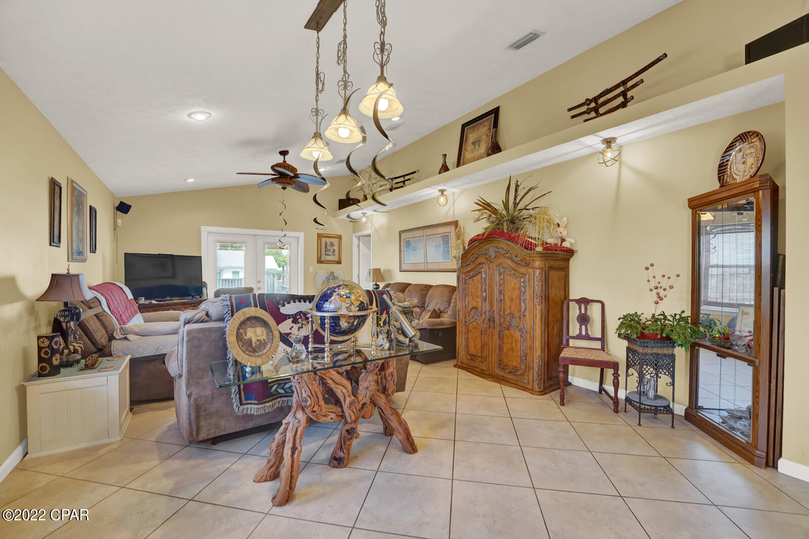 Laguna Beach Estates 7th Add - Residential