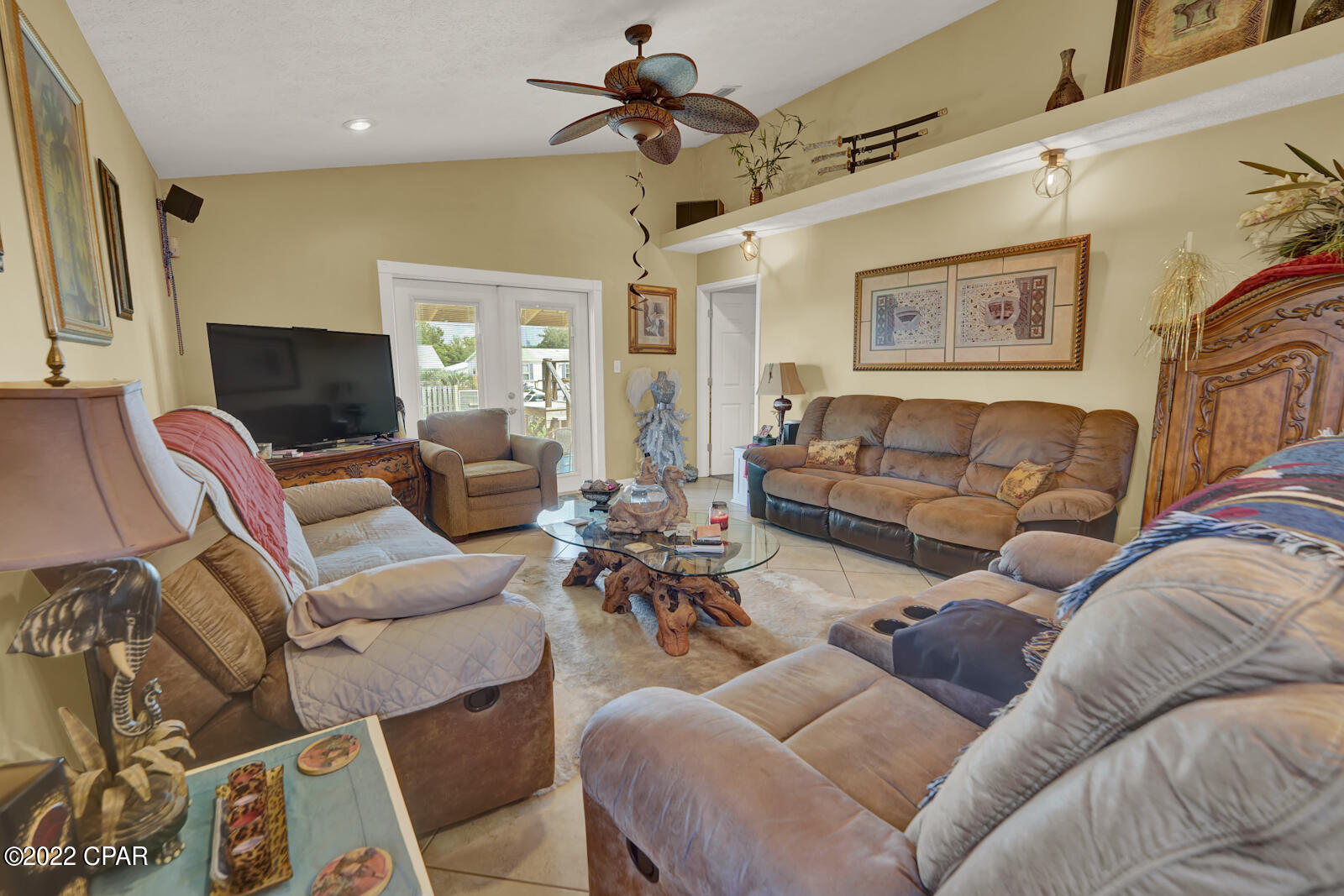 Laguna Beach Estates 7th Add - Residential