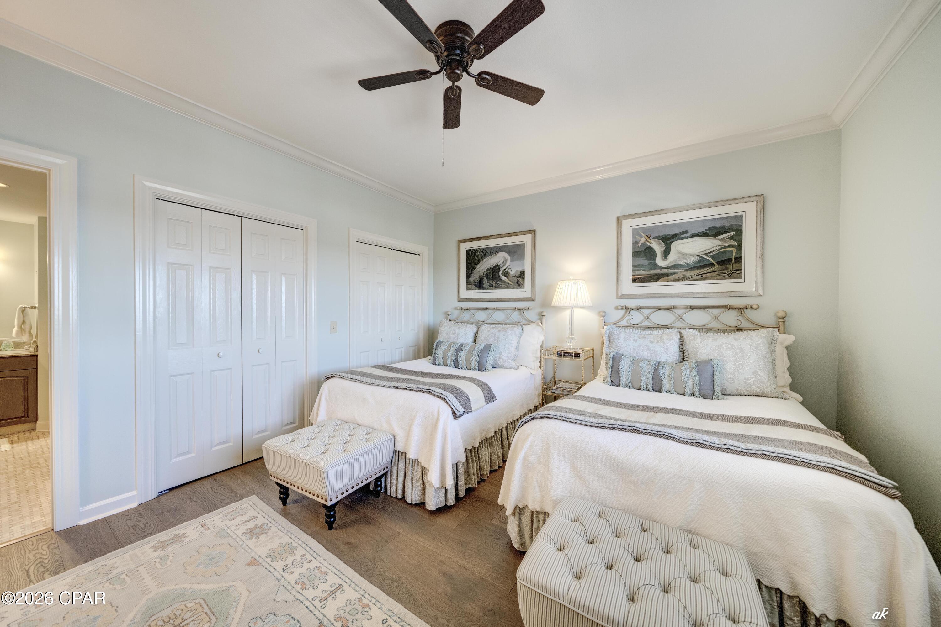 Summerwinds Condo - Residential