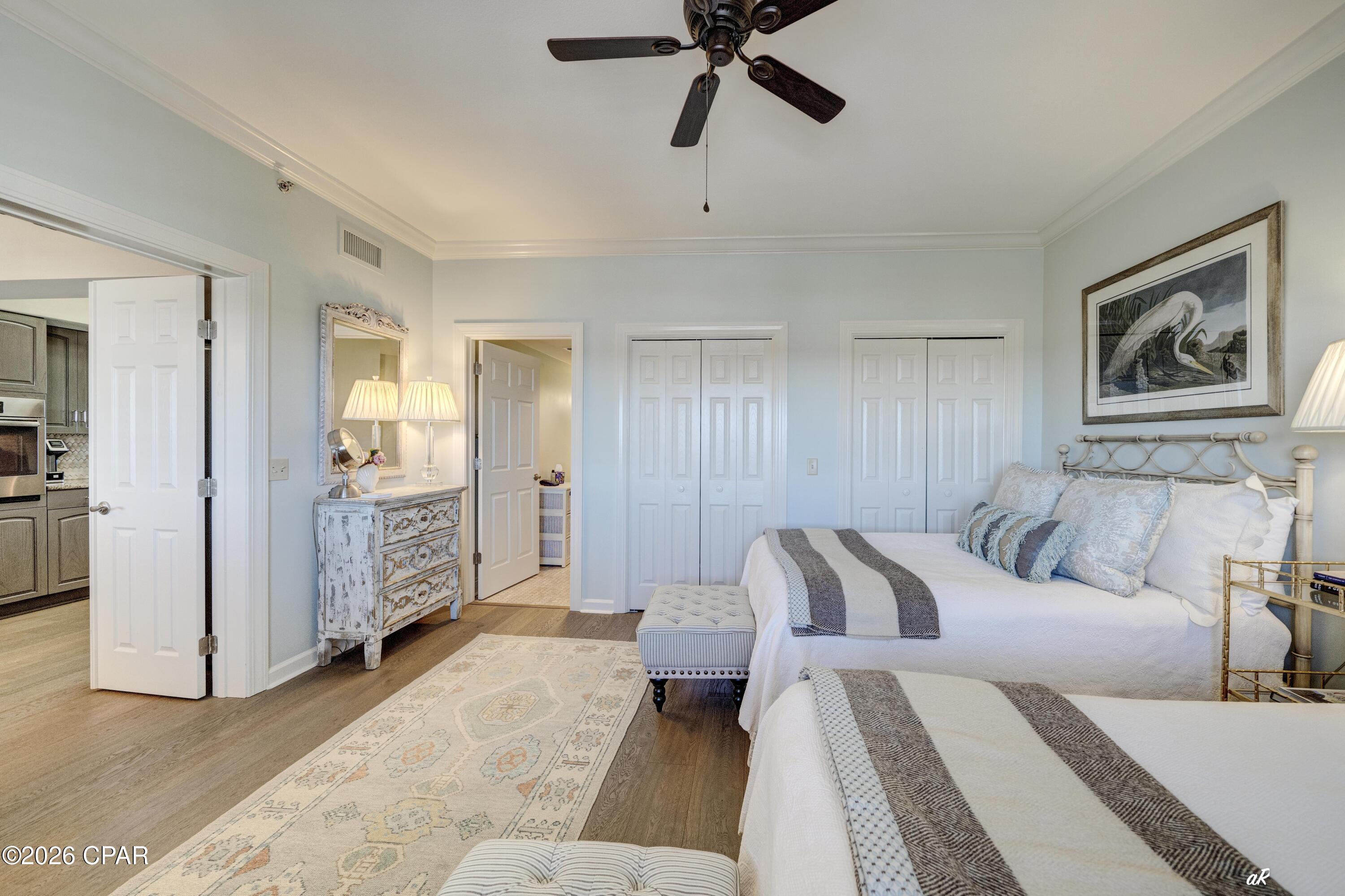 Summerwinds Condo - Residential