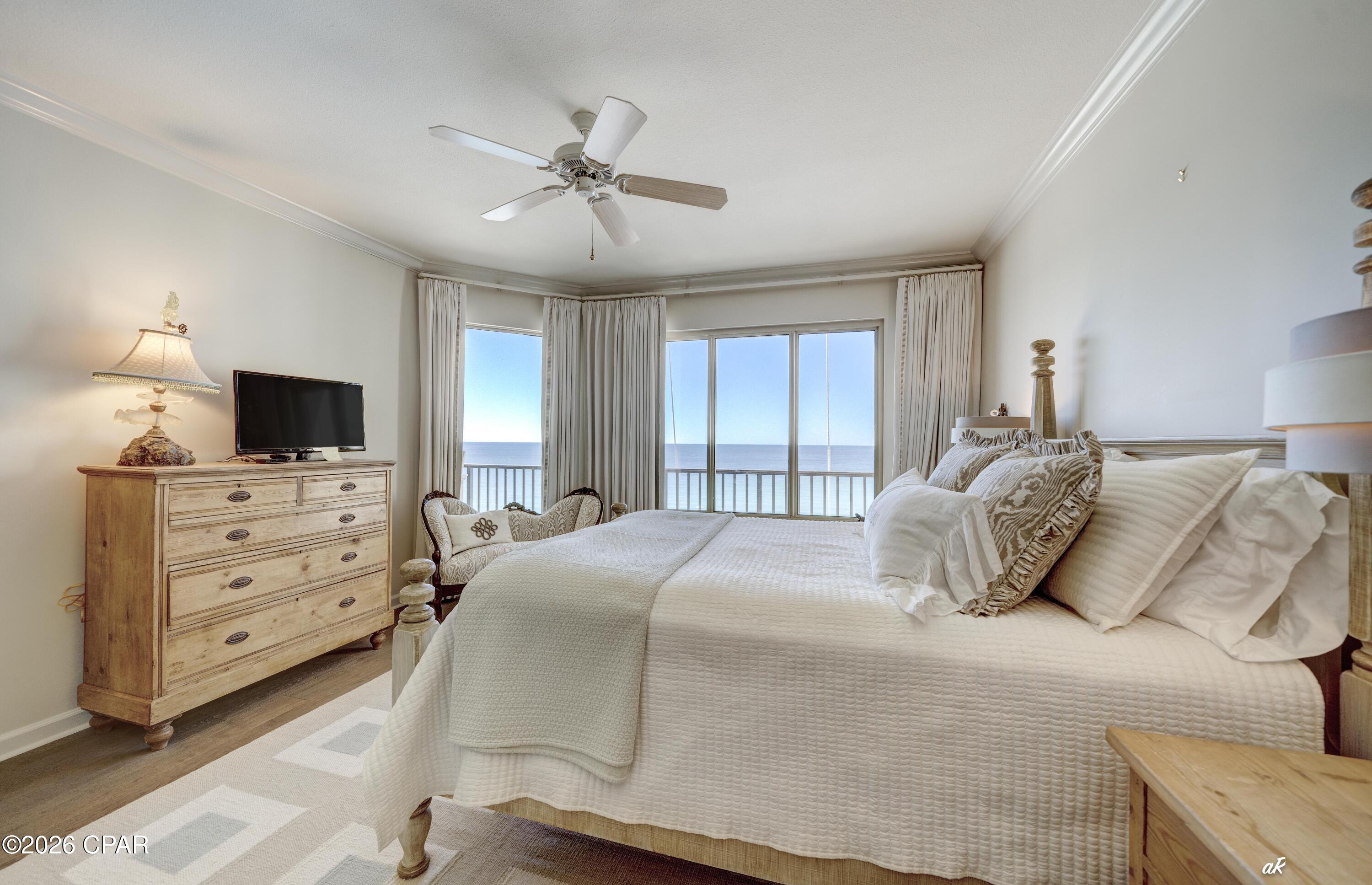 Summerwinds Condo - Residential