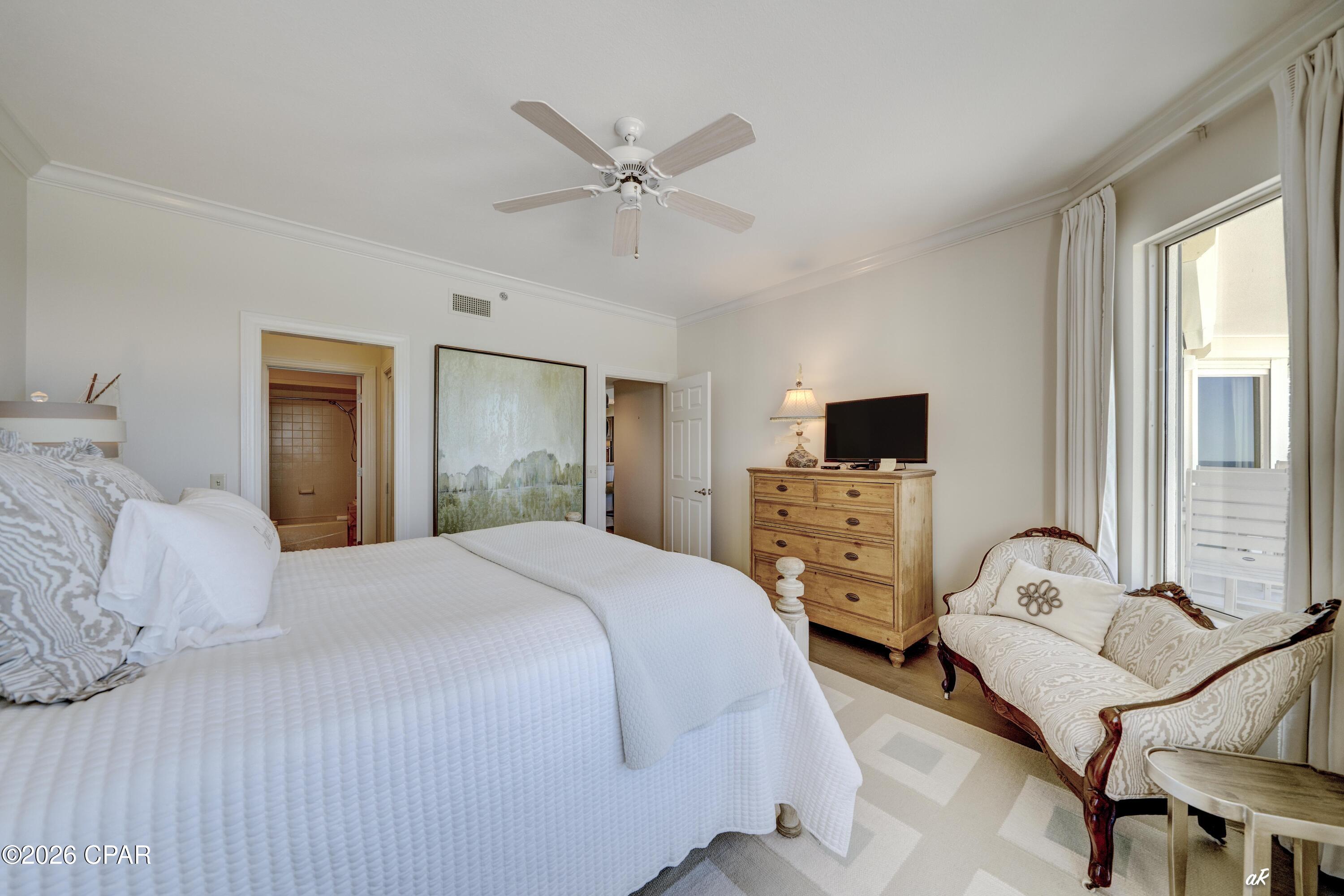 Summerwinds Condo - Residential