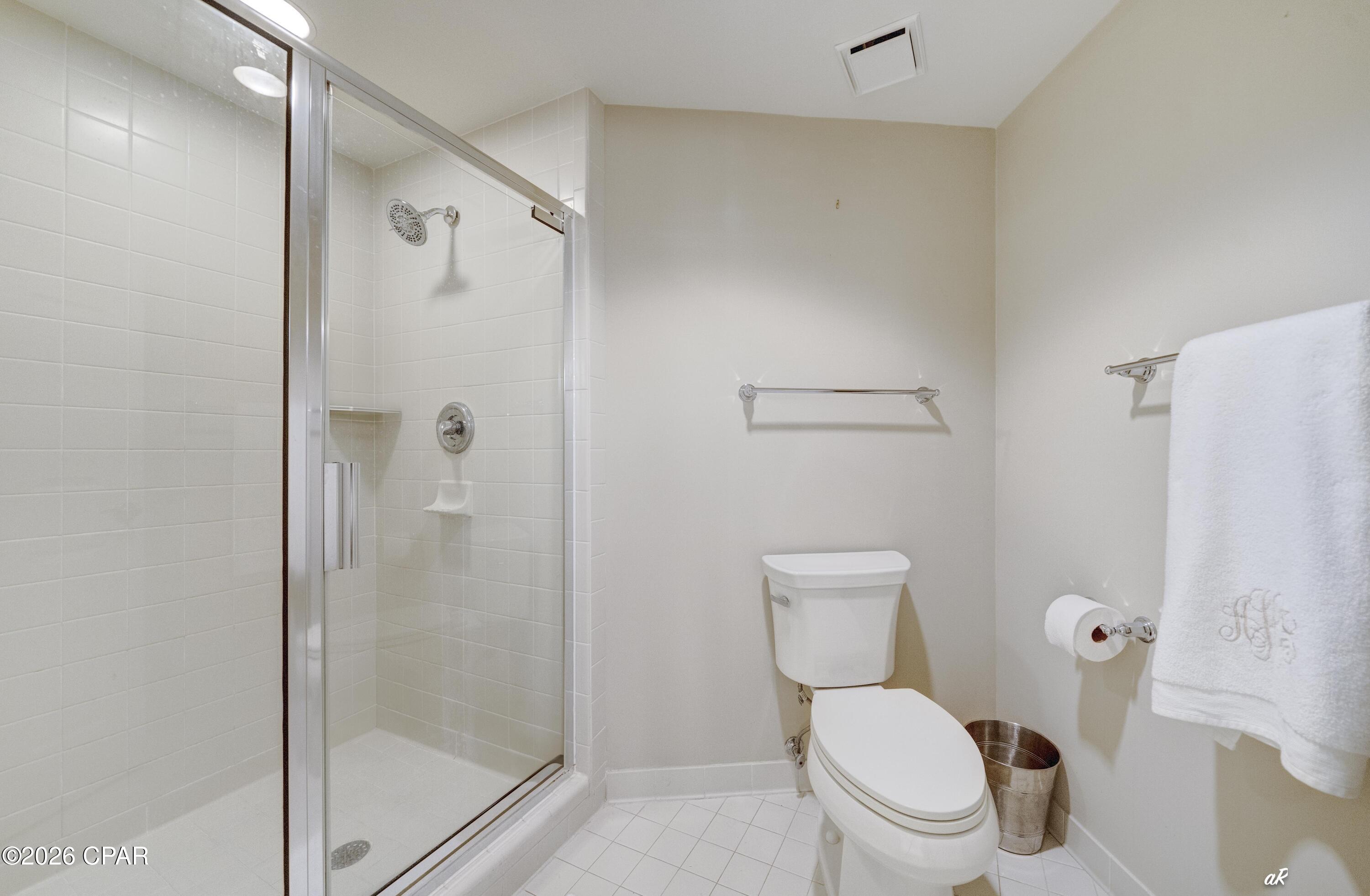 Summerwinds Condo - Residential