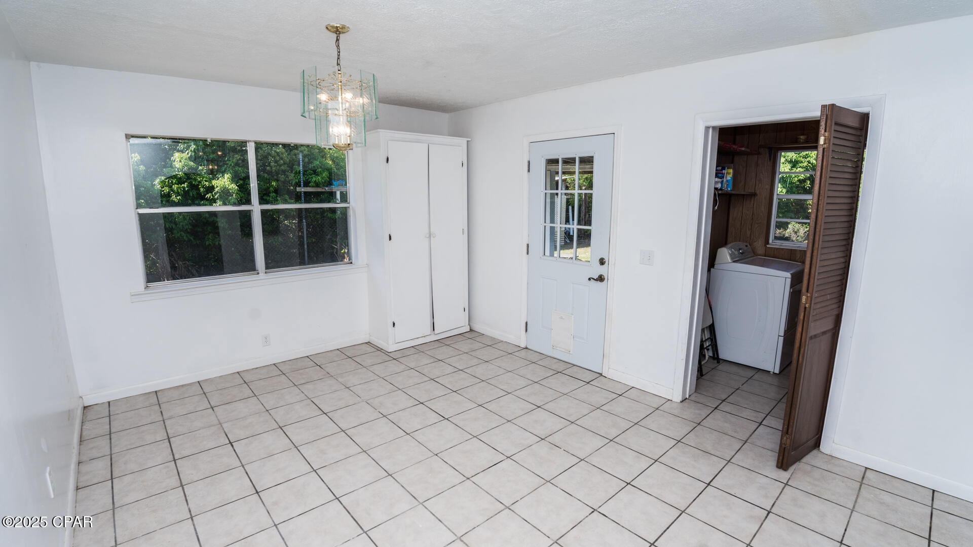 Panama City, Florida 32404, United States, 3 Bedrooms Bedrooms, ,2 BathroomsBathrooms,Residential,Active,108111