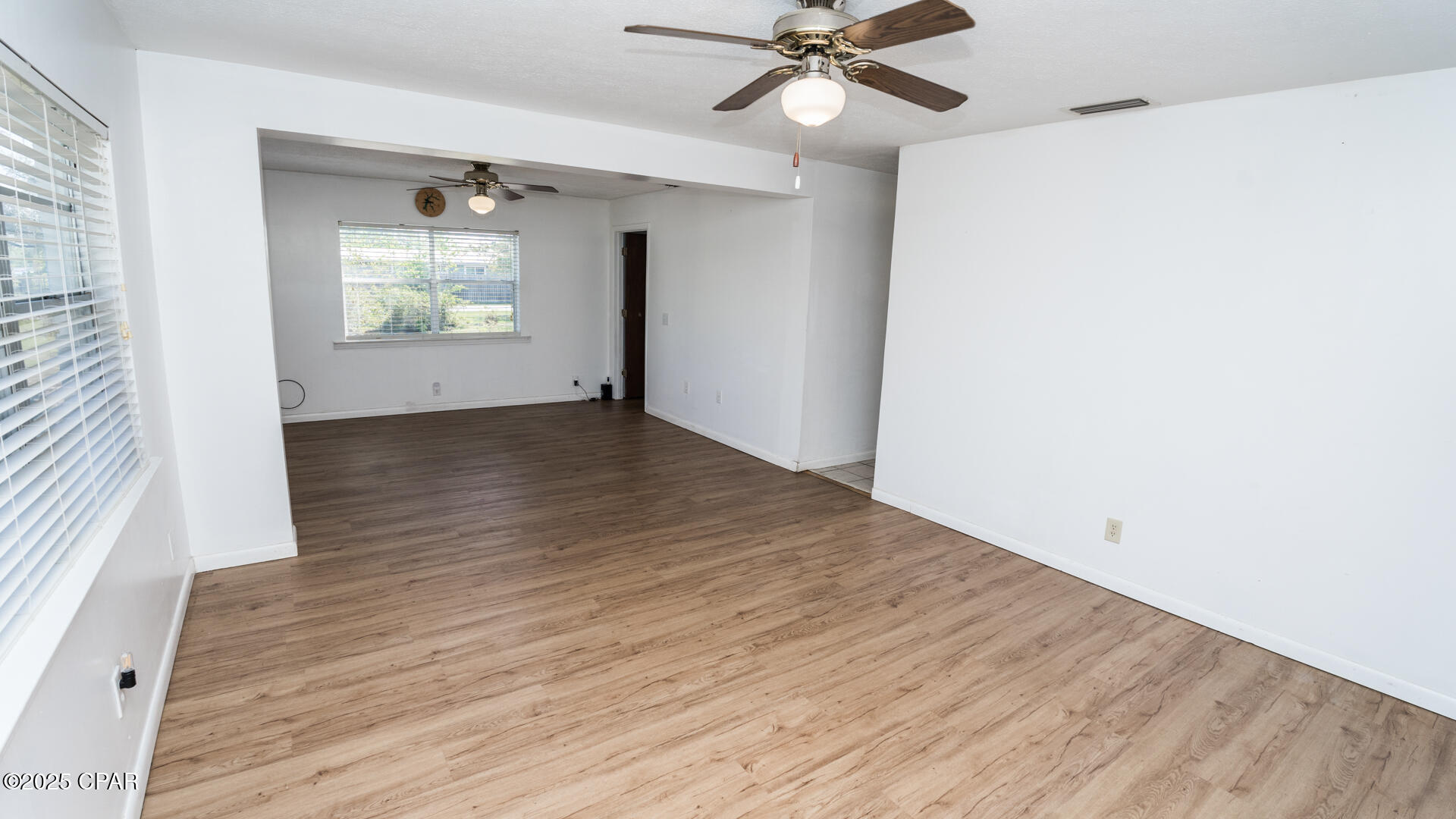 Panama City, Florida 32404, United States, 3 Bedrooms Bedrooms, ,2 BathroomsBathrooms,Residential,Active,108111