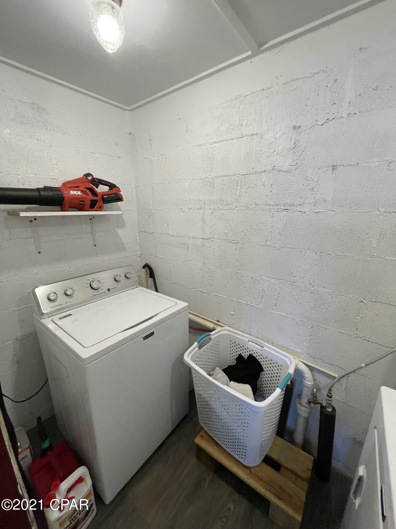 West Manor - Residential