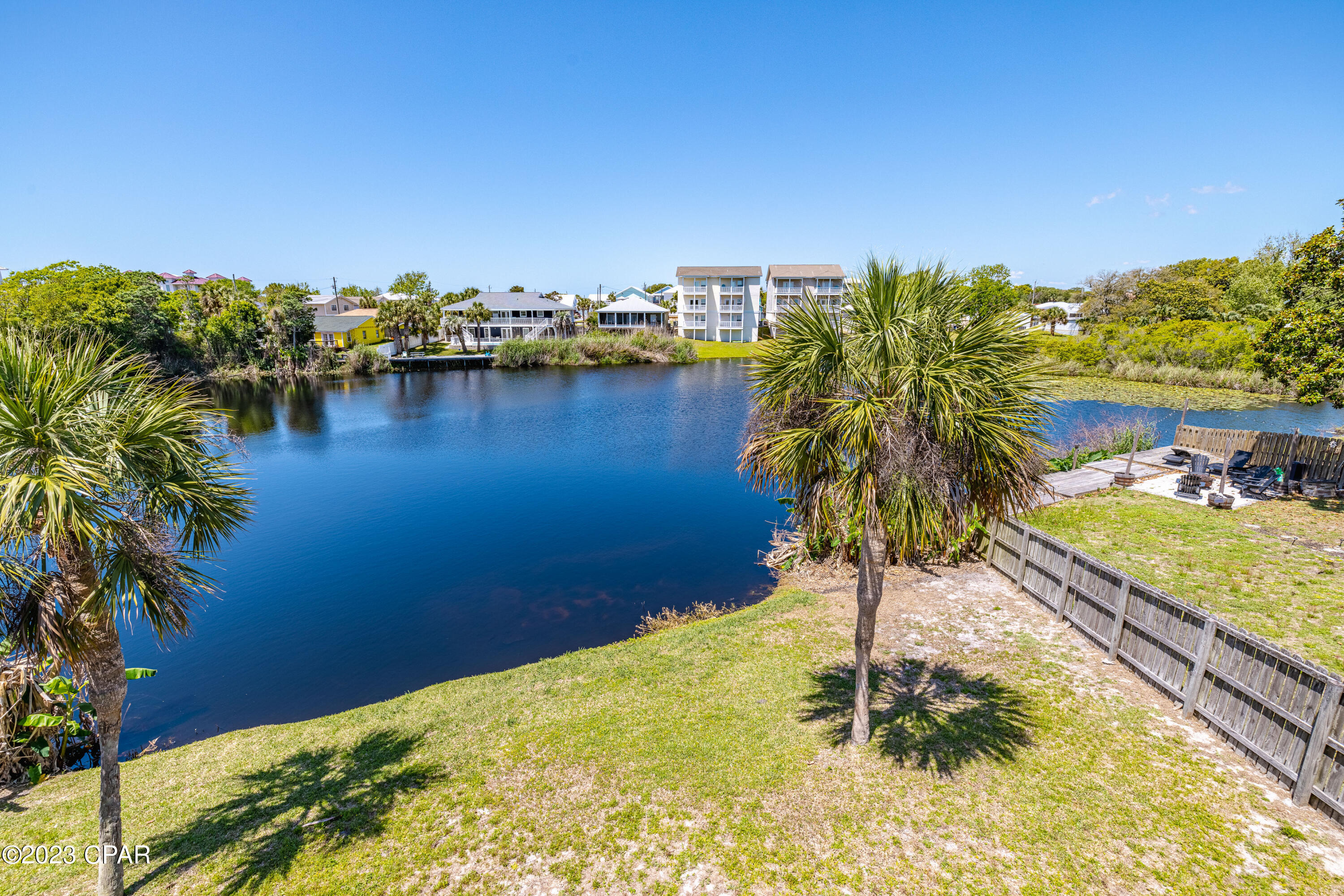 Laguna Beach Estates 8th Add - Residential