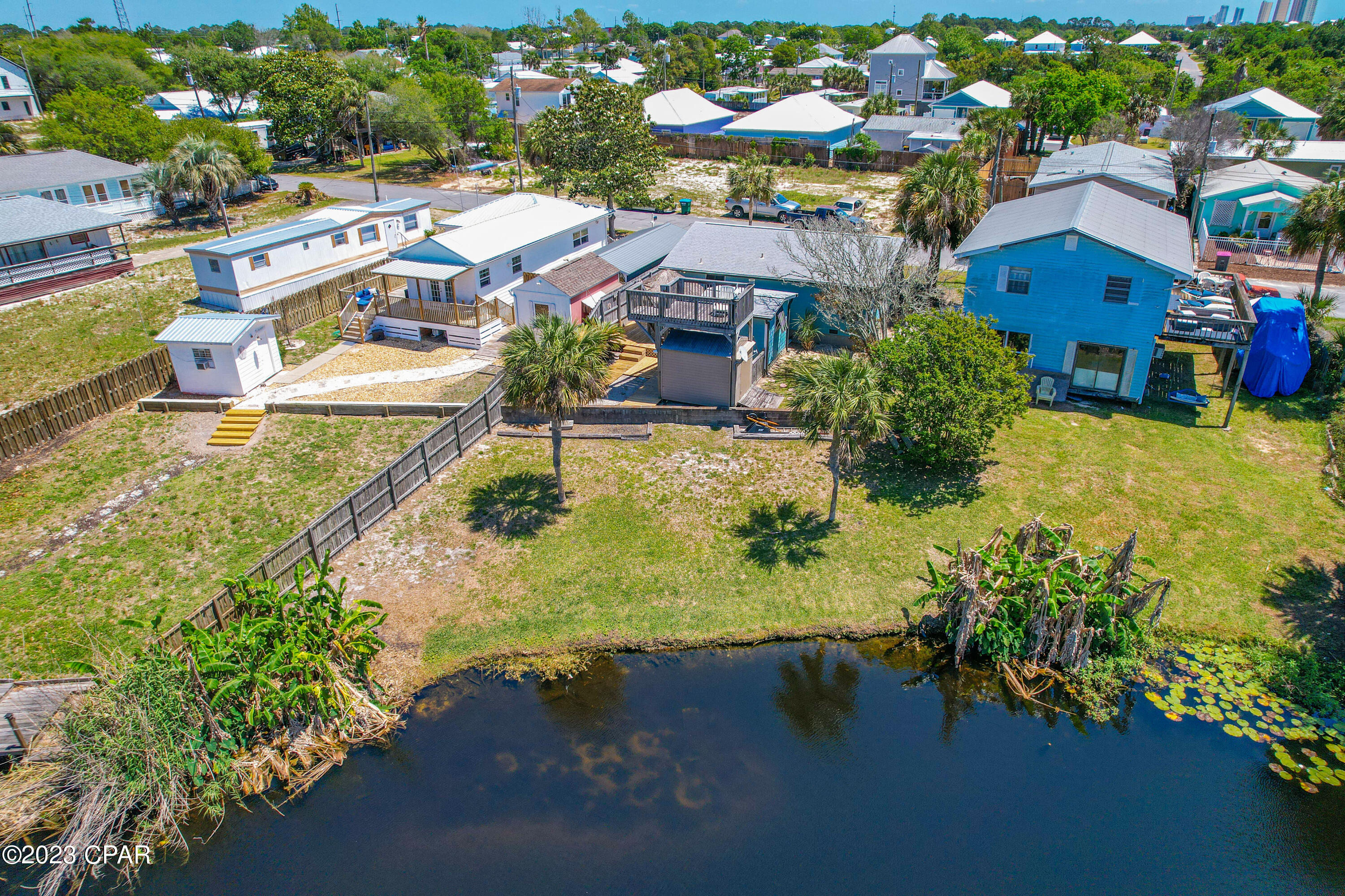 Laguna Beach Estates 8th Add - Residential