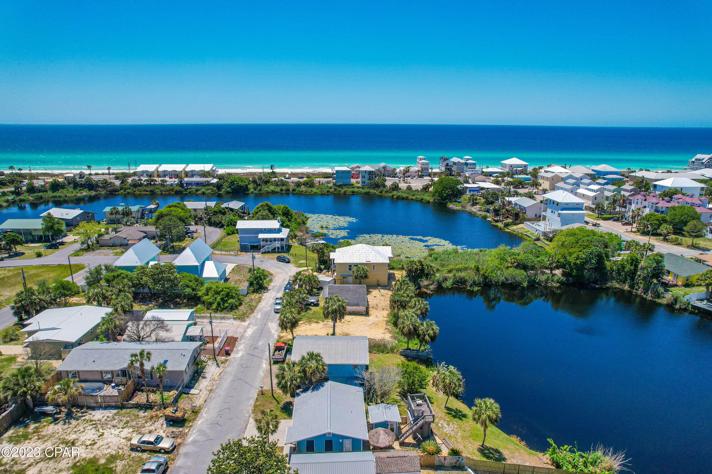 Laguna Beach Estates 8th Add - Residential