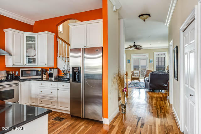 Laguna Beach Estates 4th Add - Residential