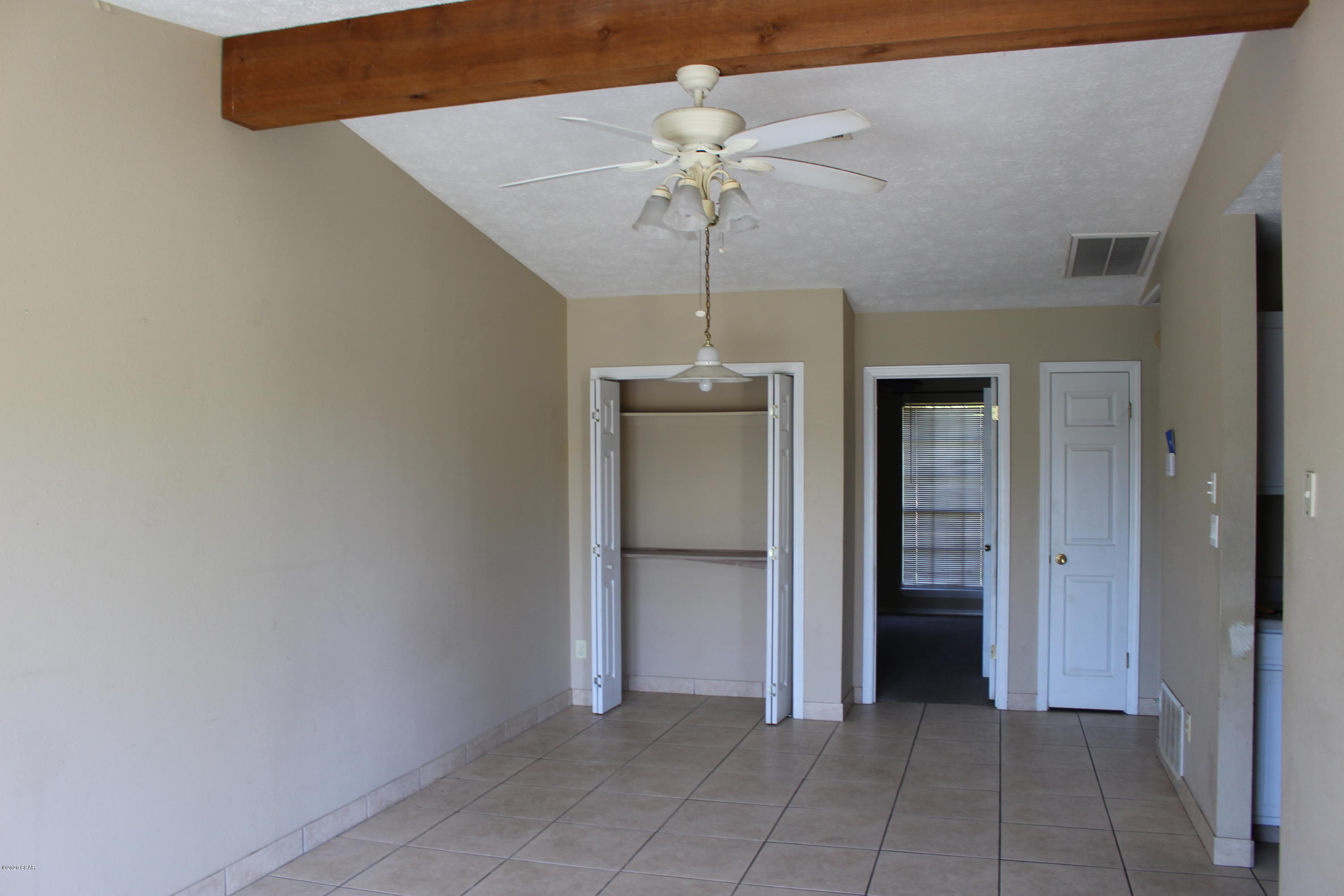 W H Parker - Residential Lease