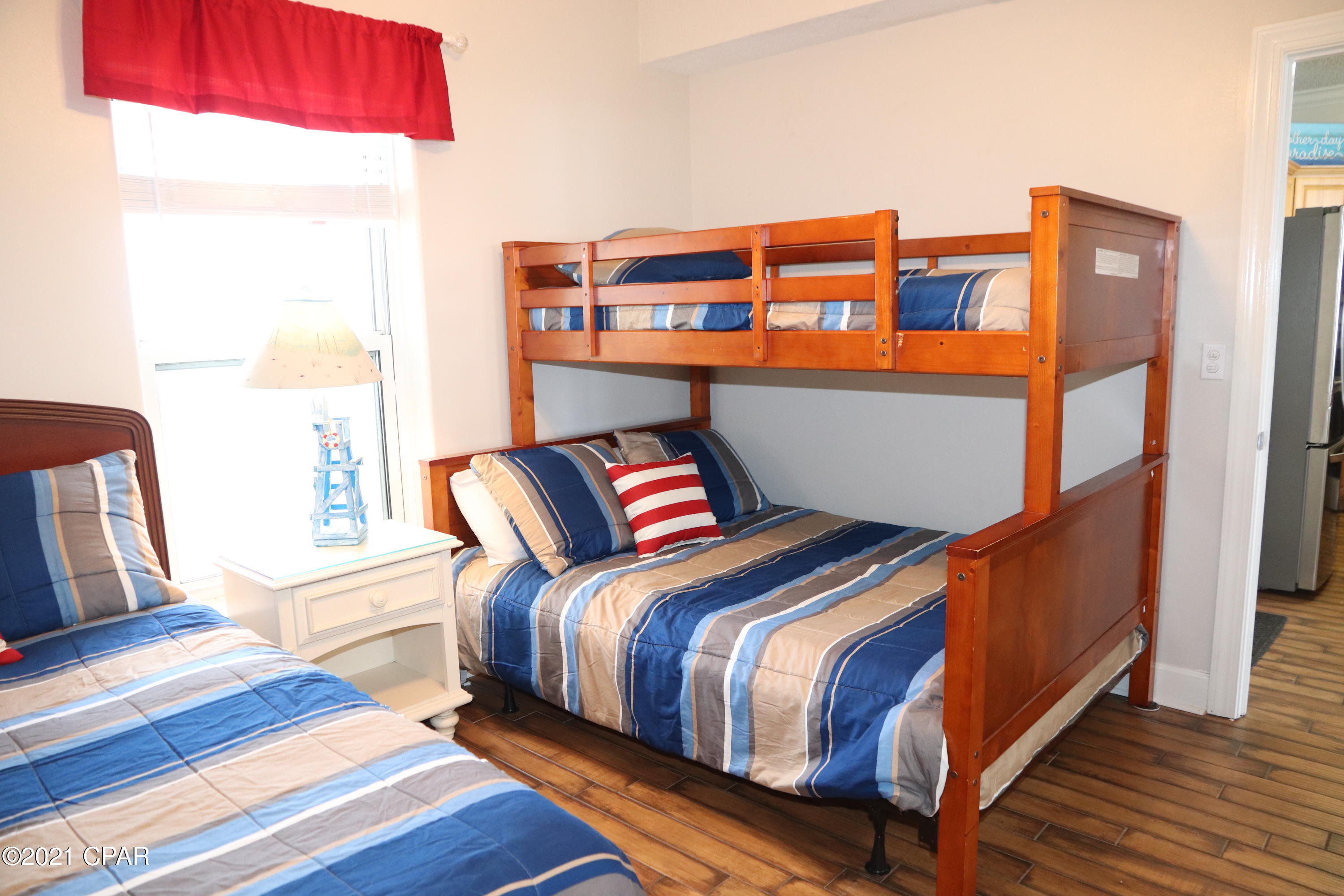 Twin Palms Resort - Residential