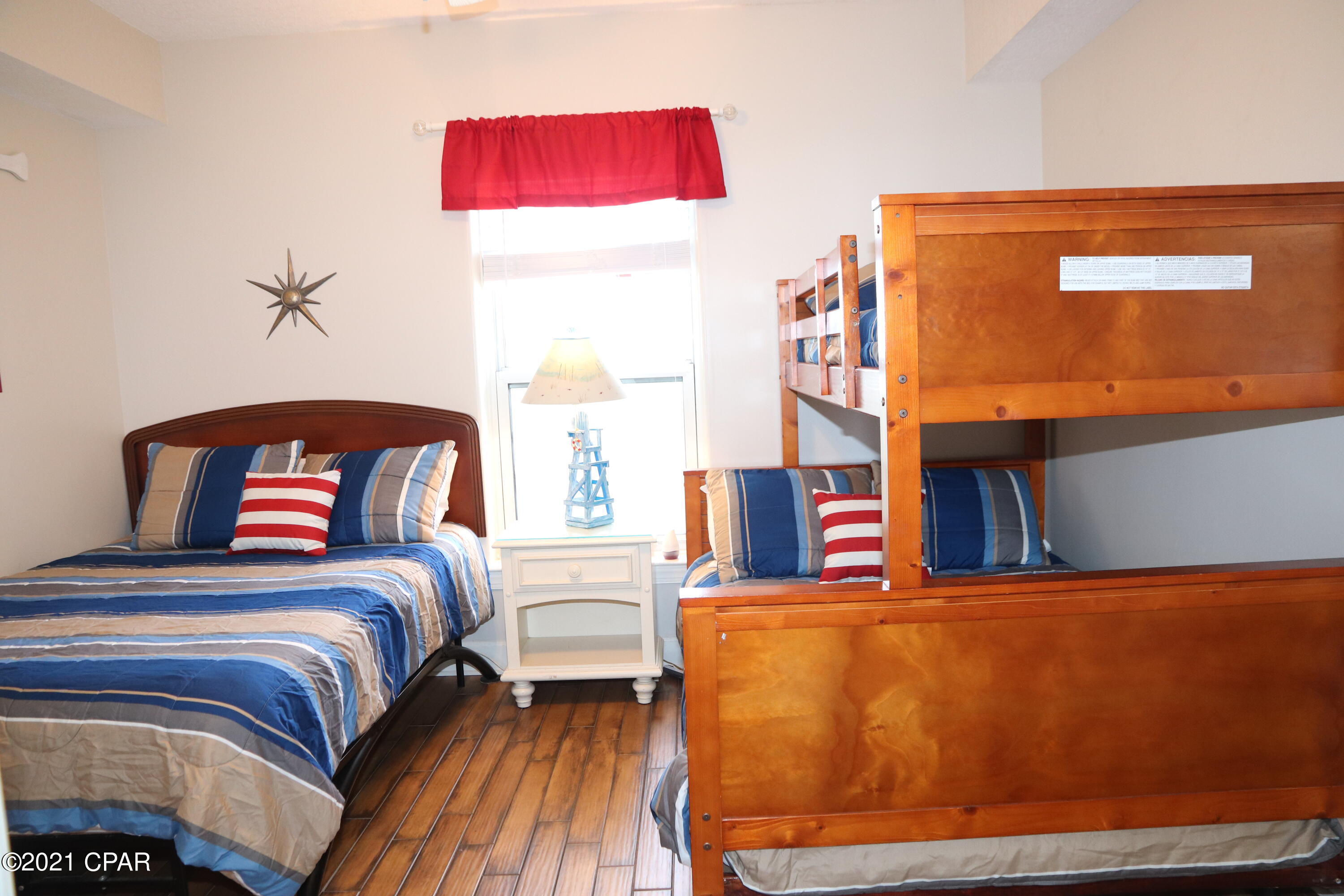 Twin Palms Resort - Residential