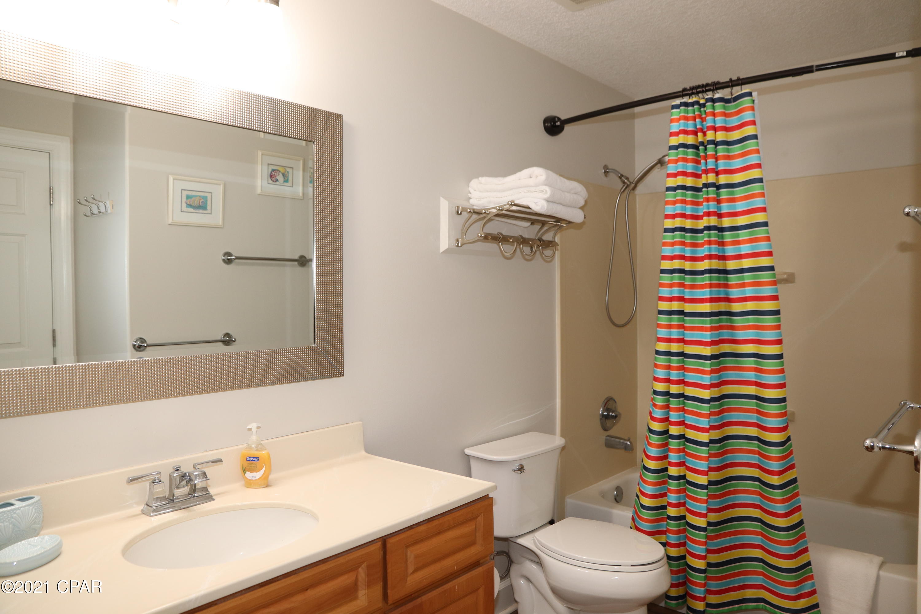 Twin Palms Resort - Residential