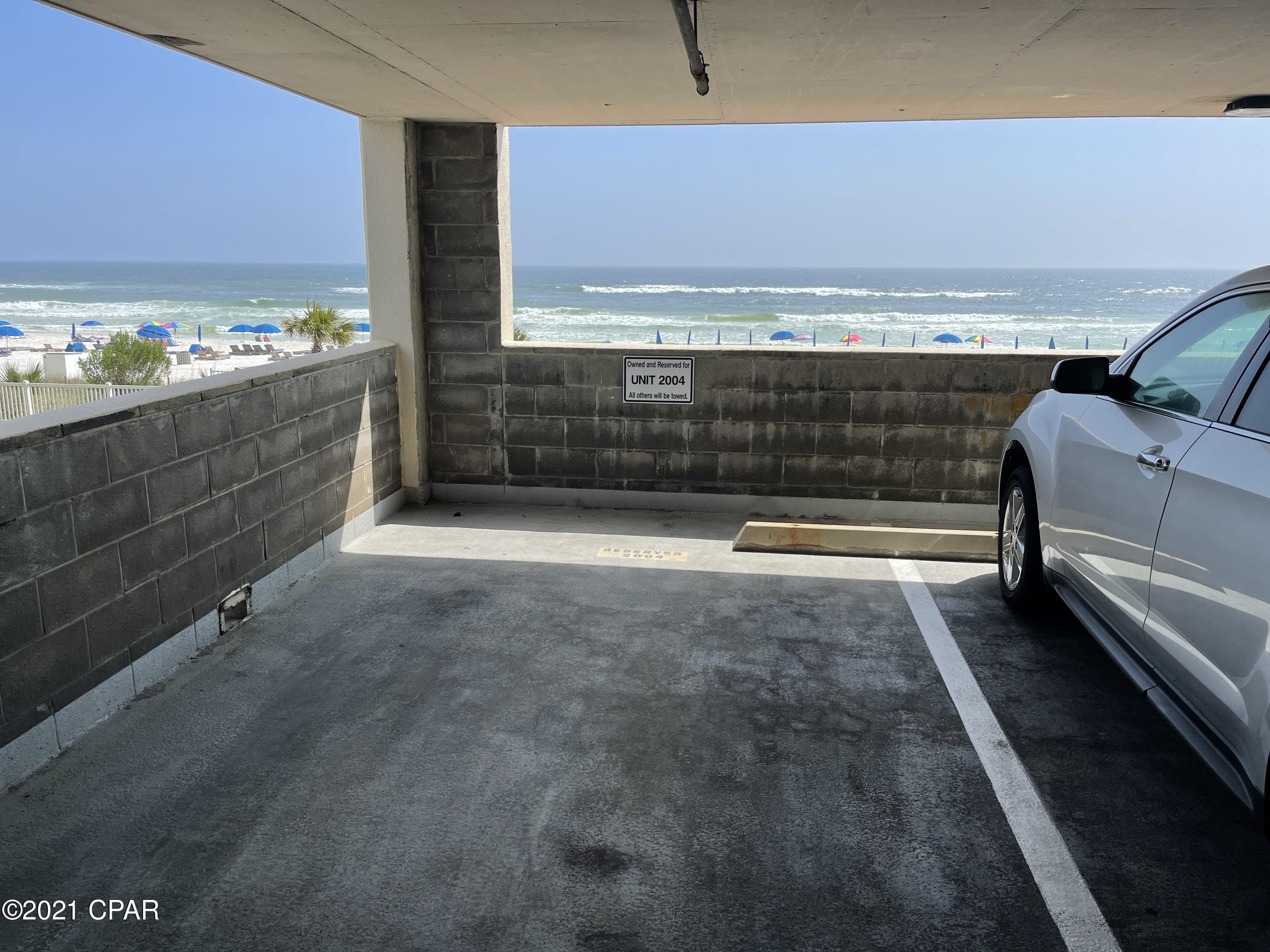 Twin Palms Resort - Residential