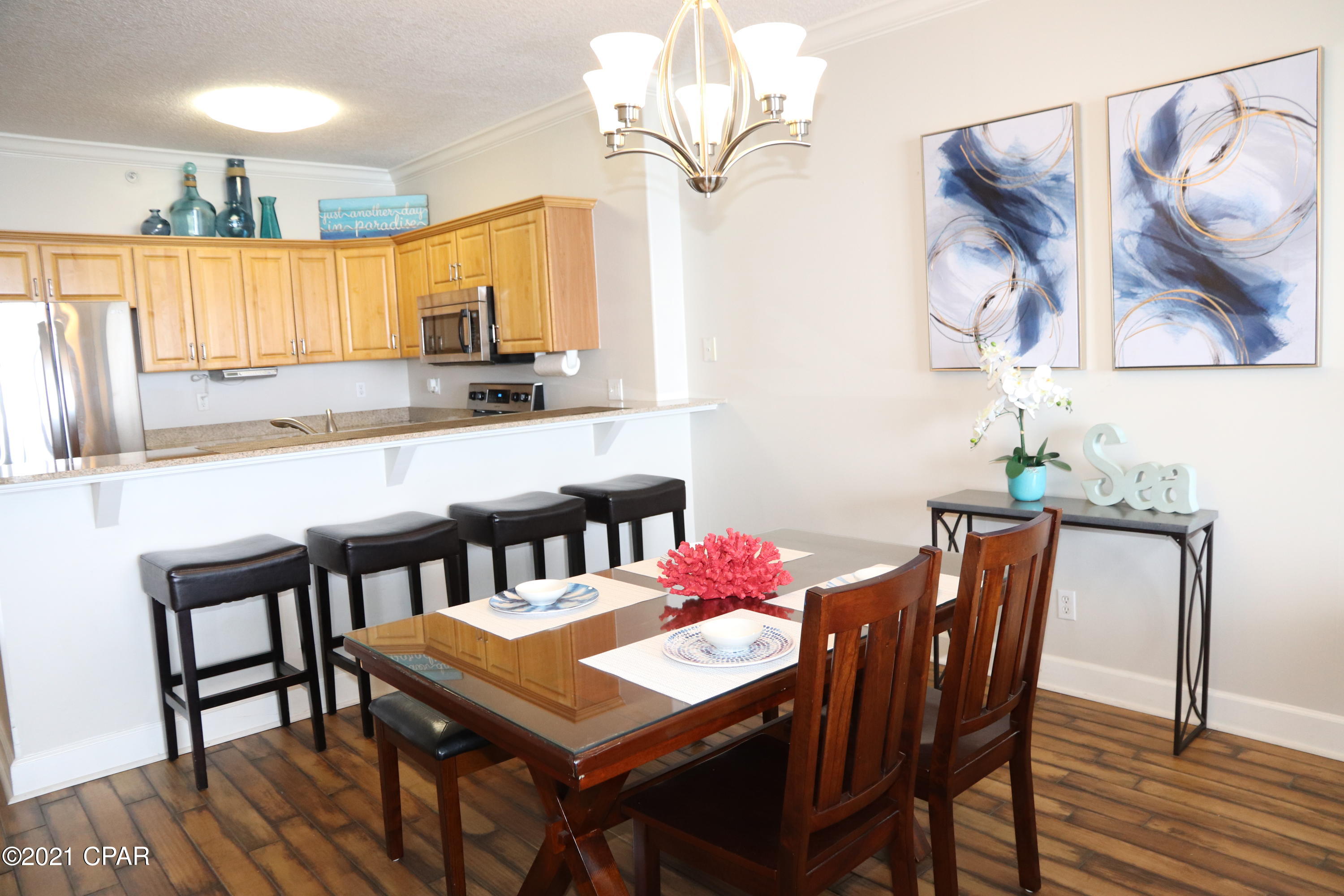 Twin Palms Resort - Residential