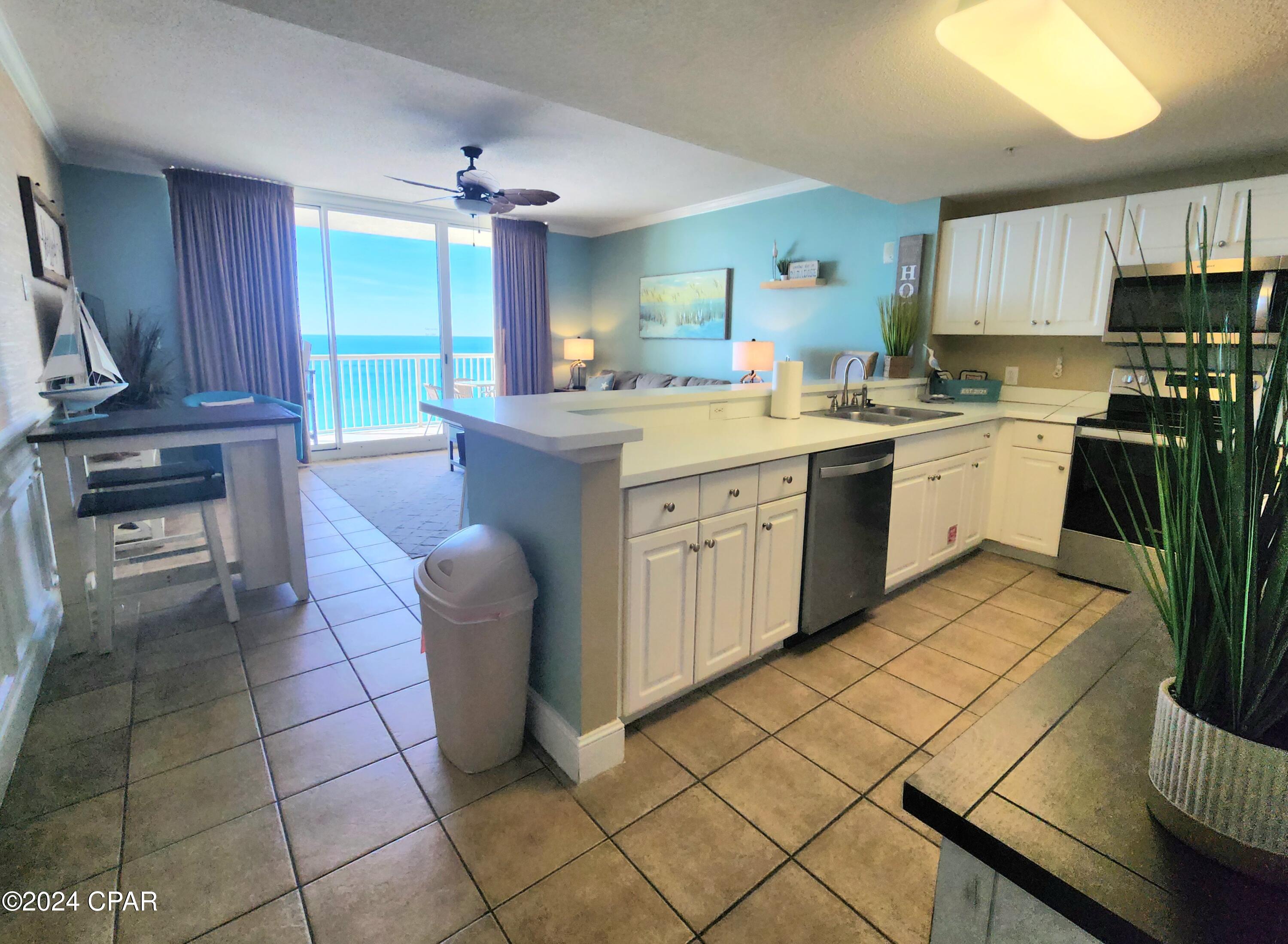 Majestic Beach Tower I - Residential