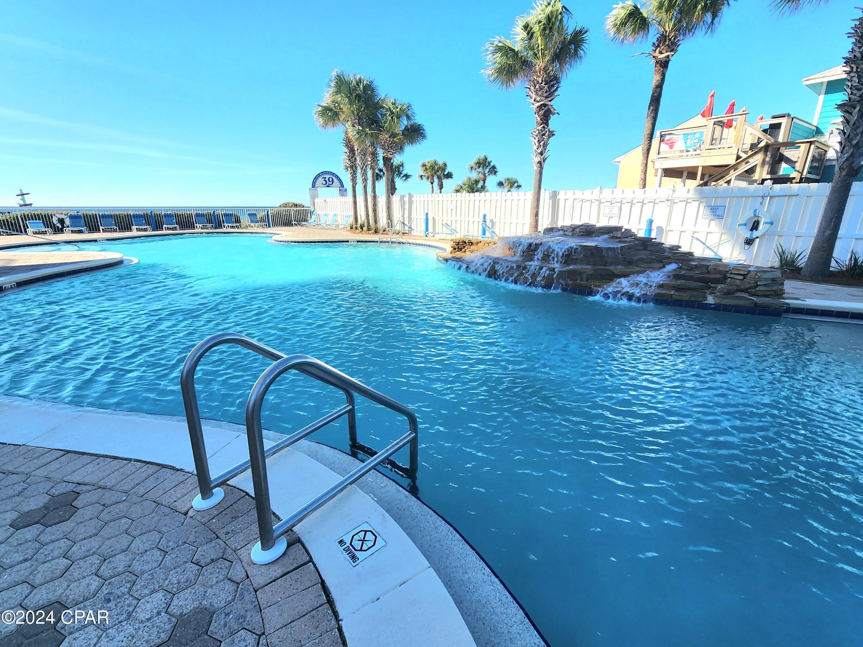 Majestic Beach Tower I - Residential