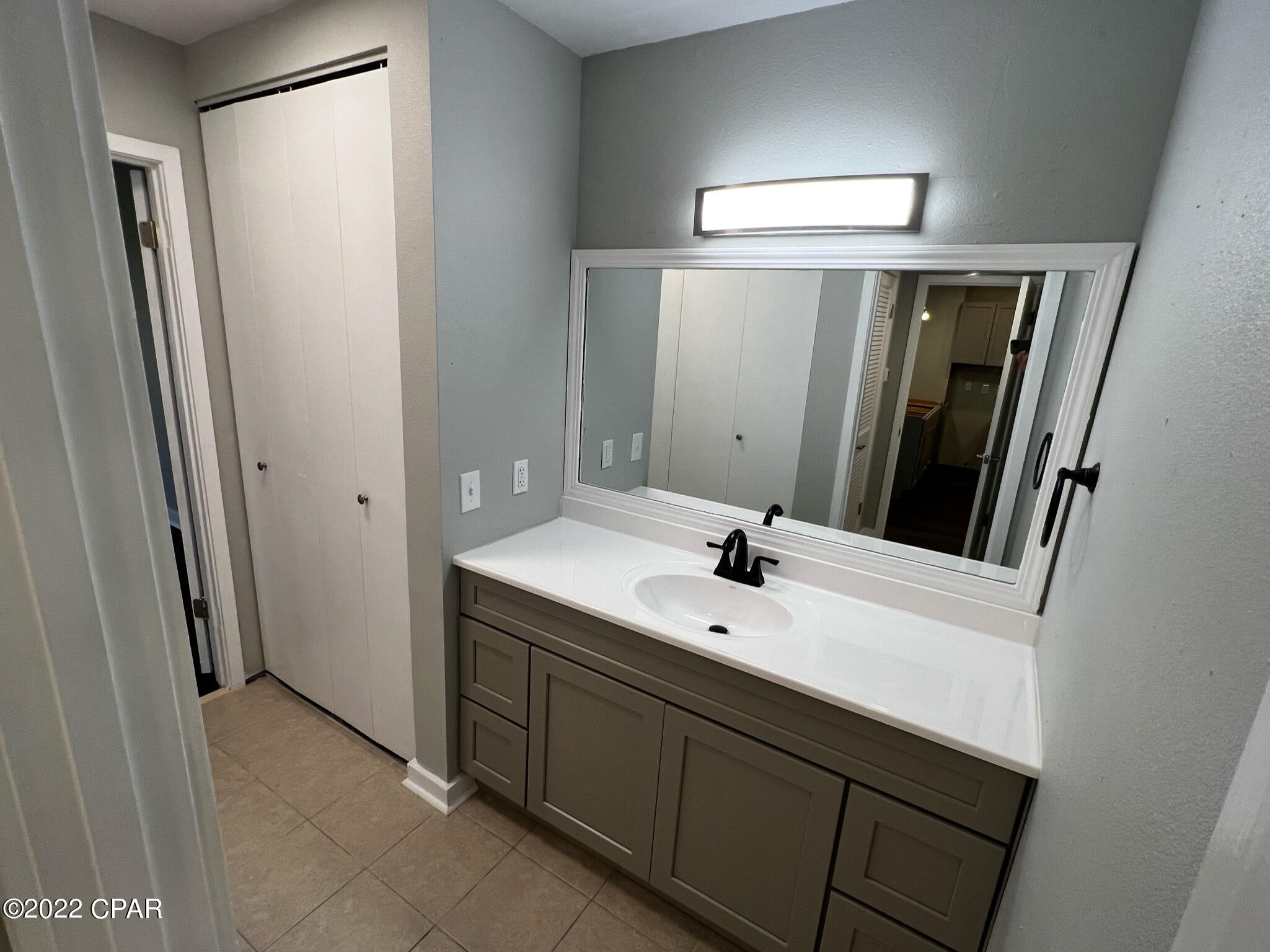 Bay Point Harbour Villas - Residential Lease