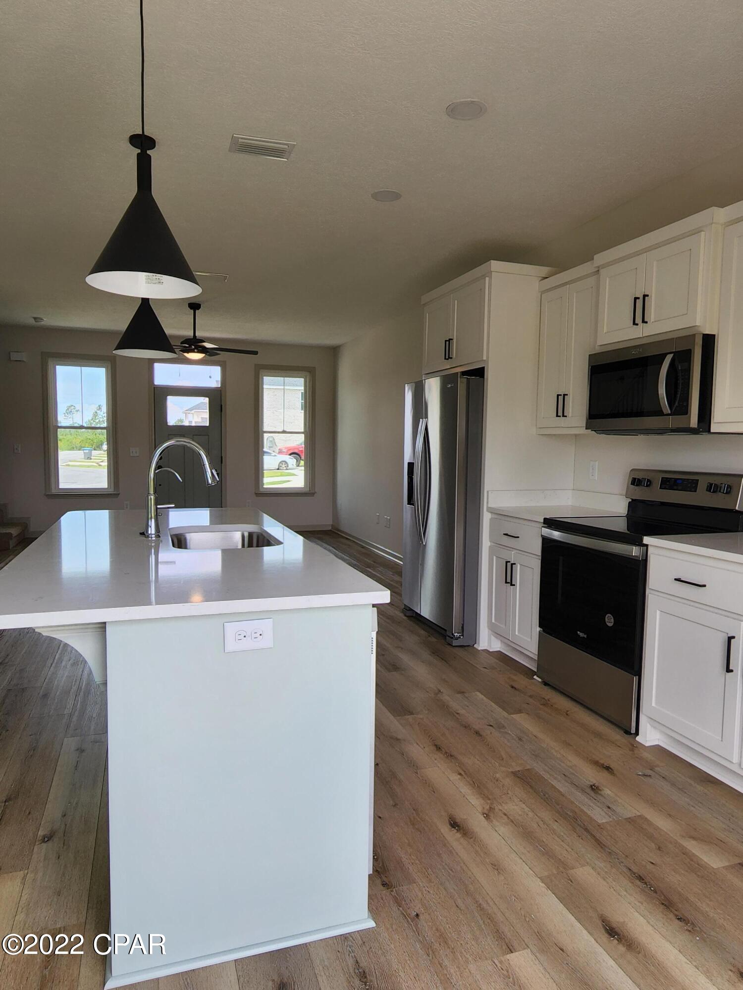 [No Recorded Subdiv] - Residential Lease