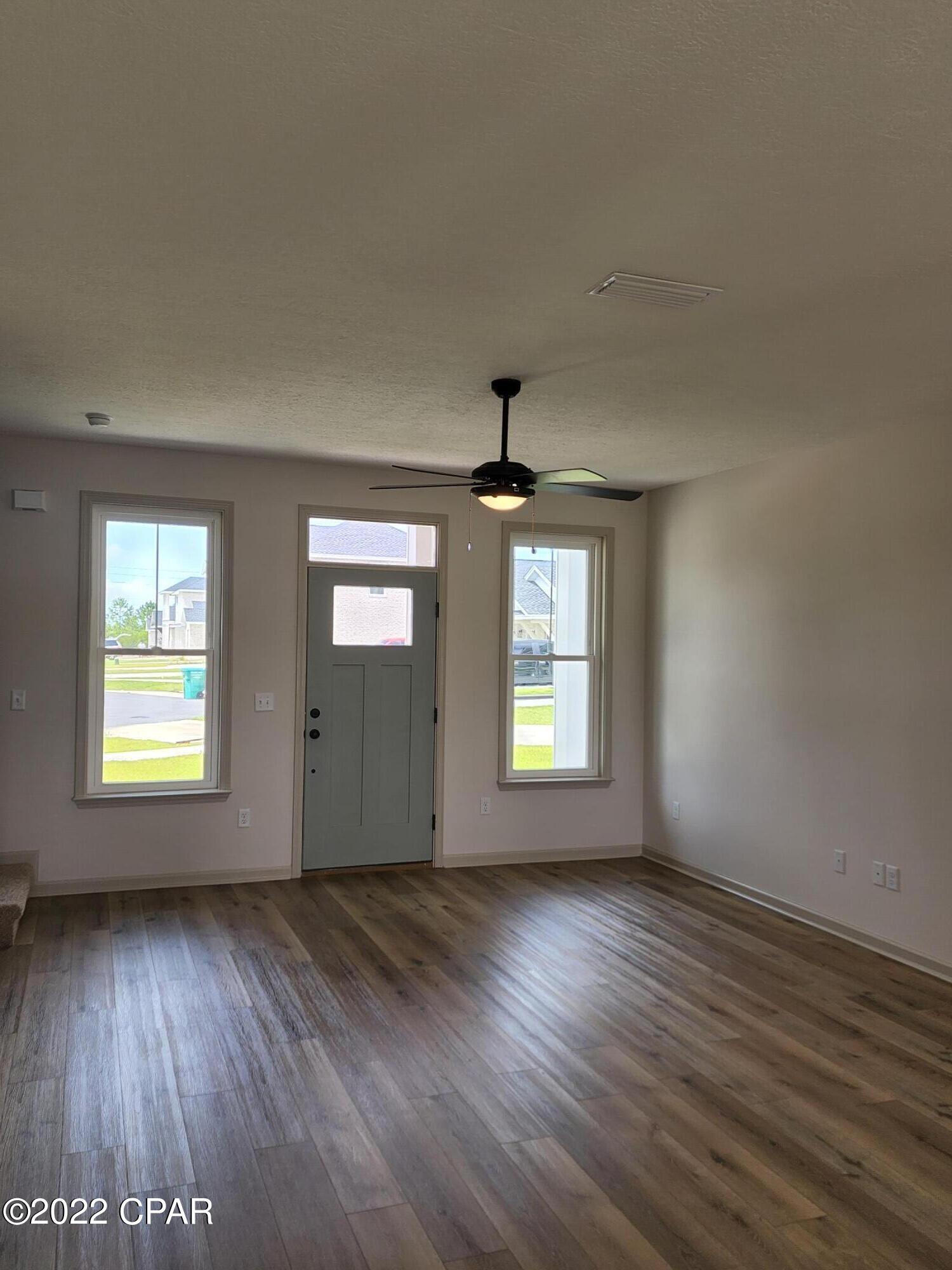 [No Recorded Subdiv] - Residential Lease