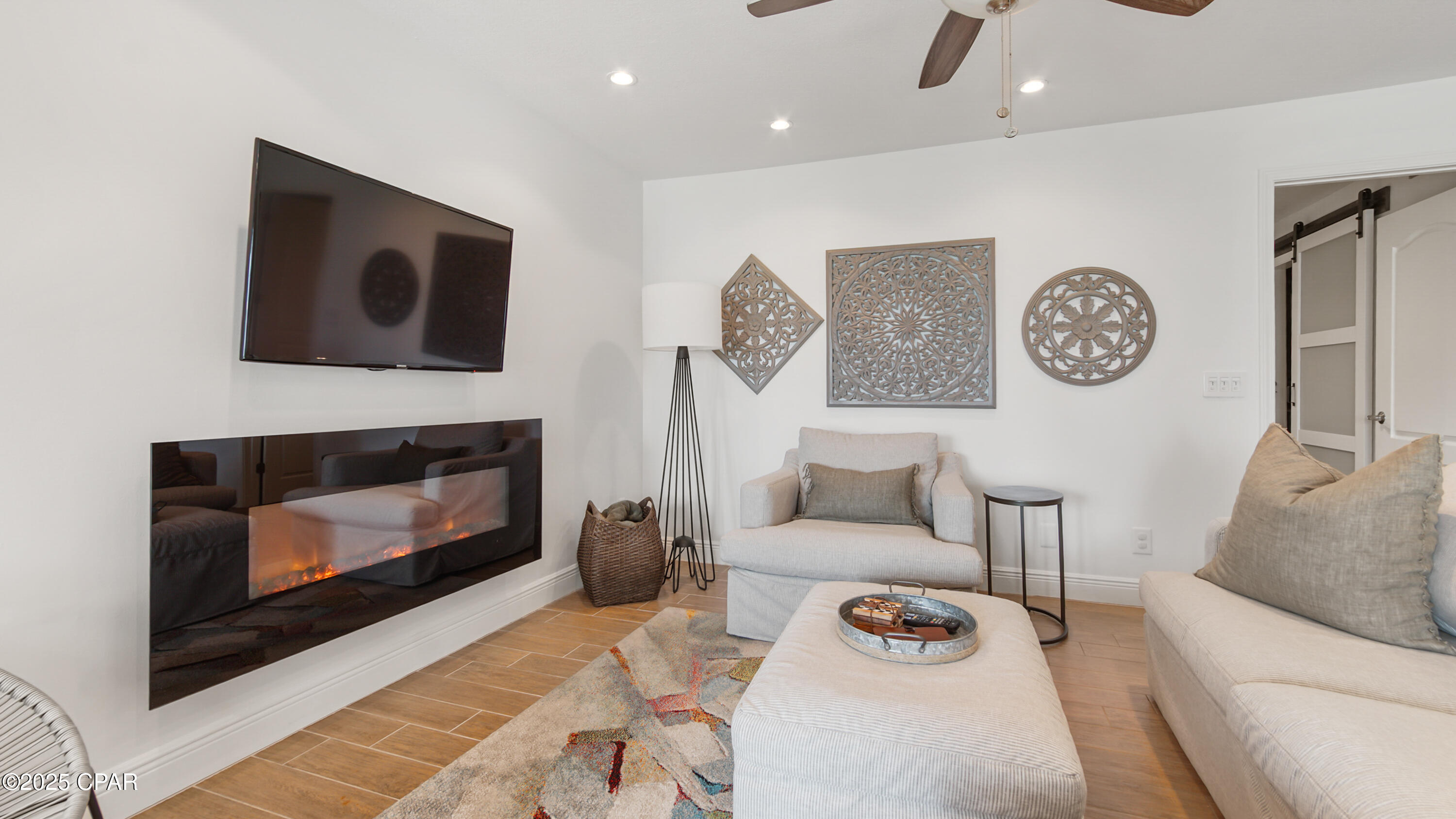 Bay Point Harbour Villas - Residential