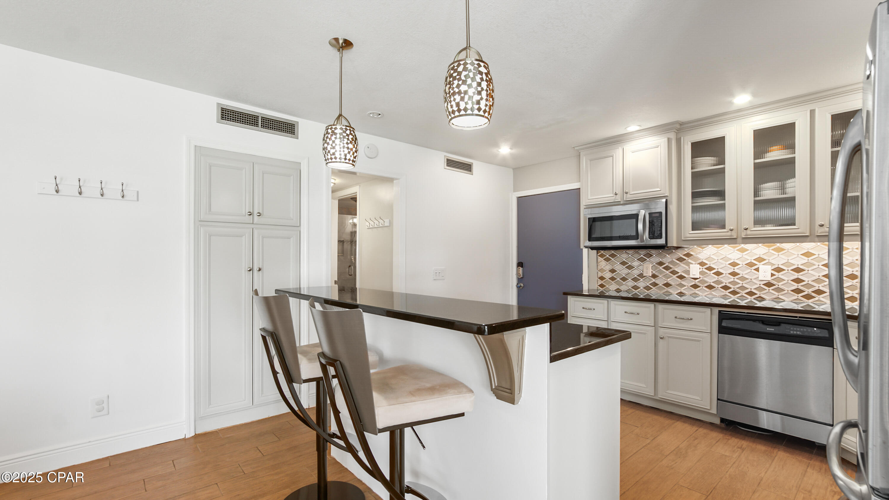 Bay Point Harbour Villas - Residential