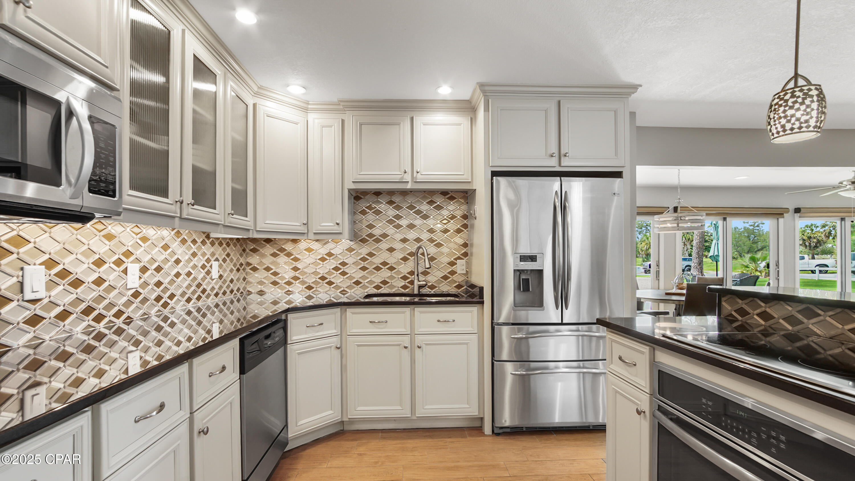 Bay Point Harbour Villas - Residential