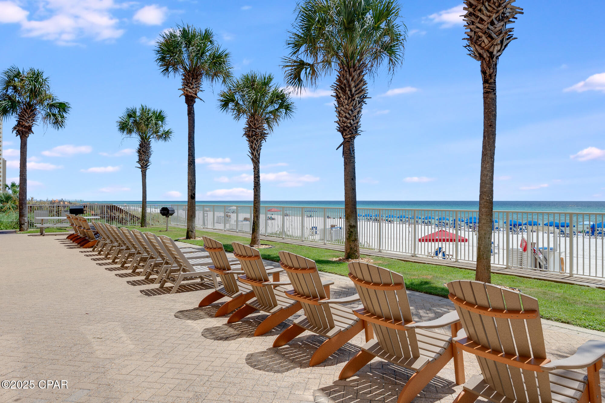 Tropic Winds - Residential