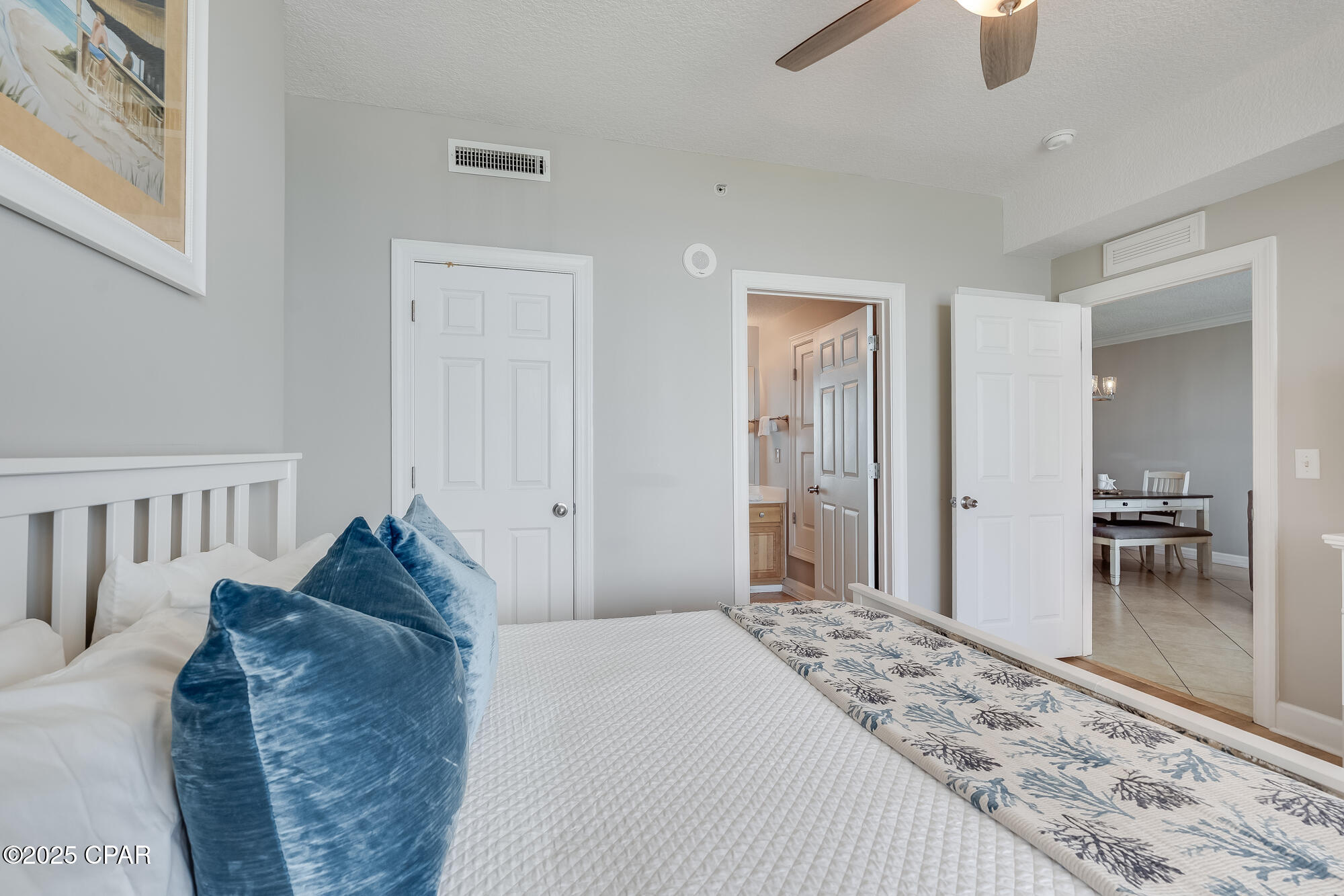 Tropic Winds - Residential