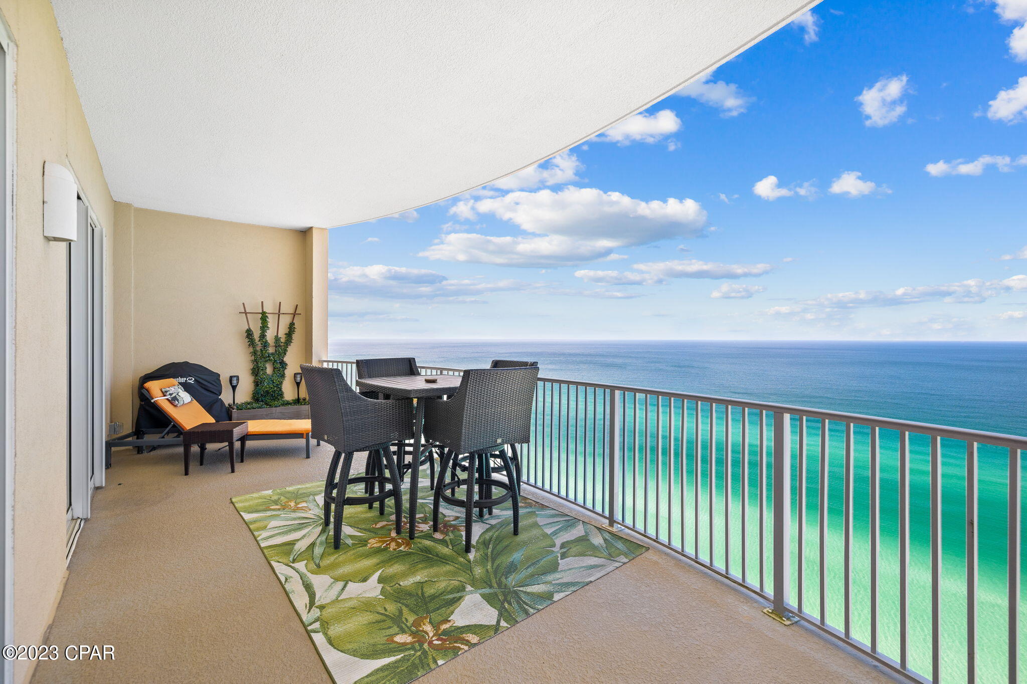 Ocean Villa - Residential