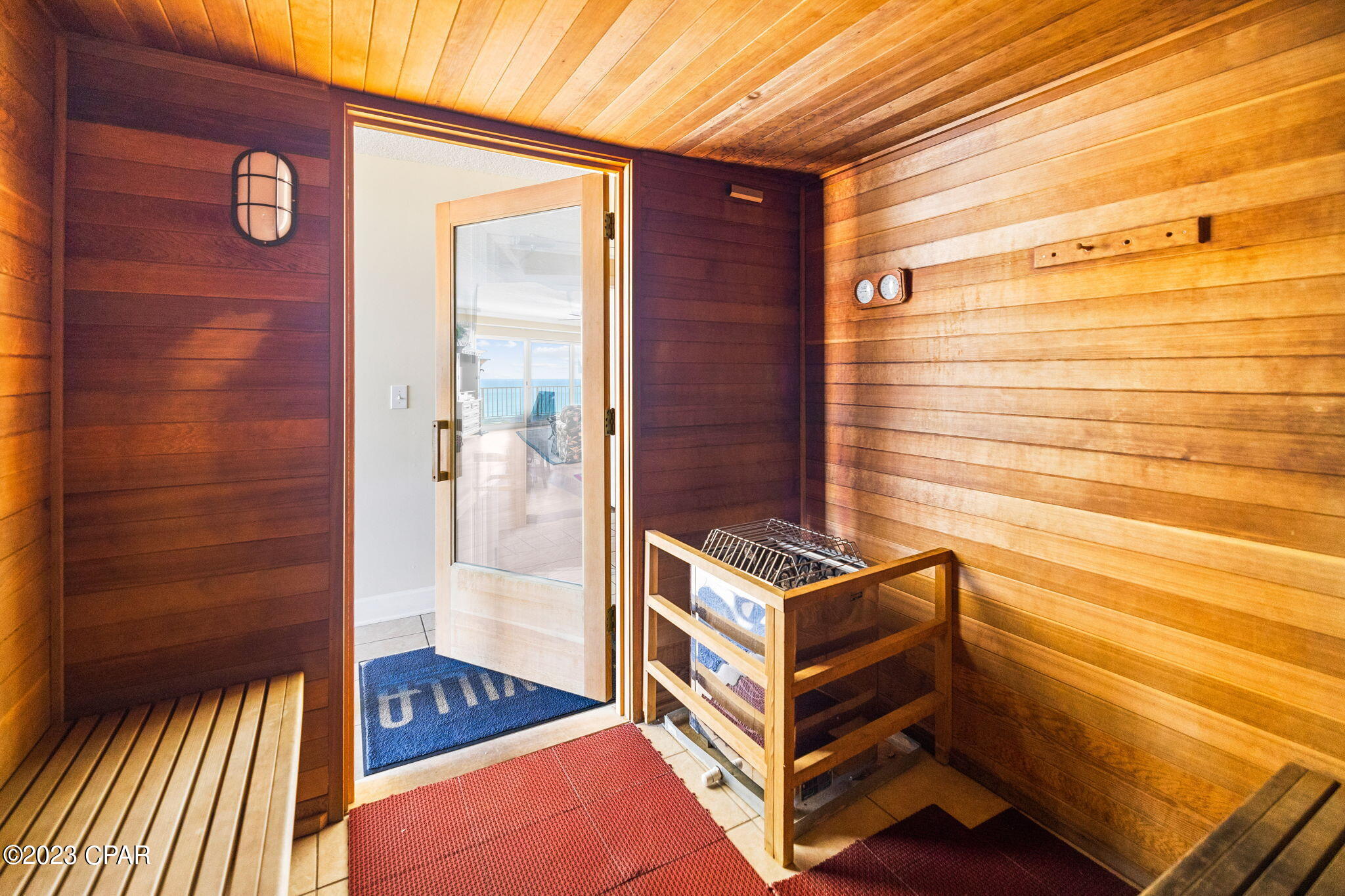 Ocean Villa - Residential