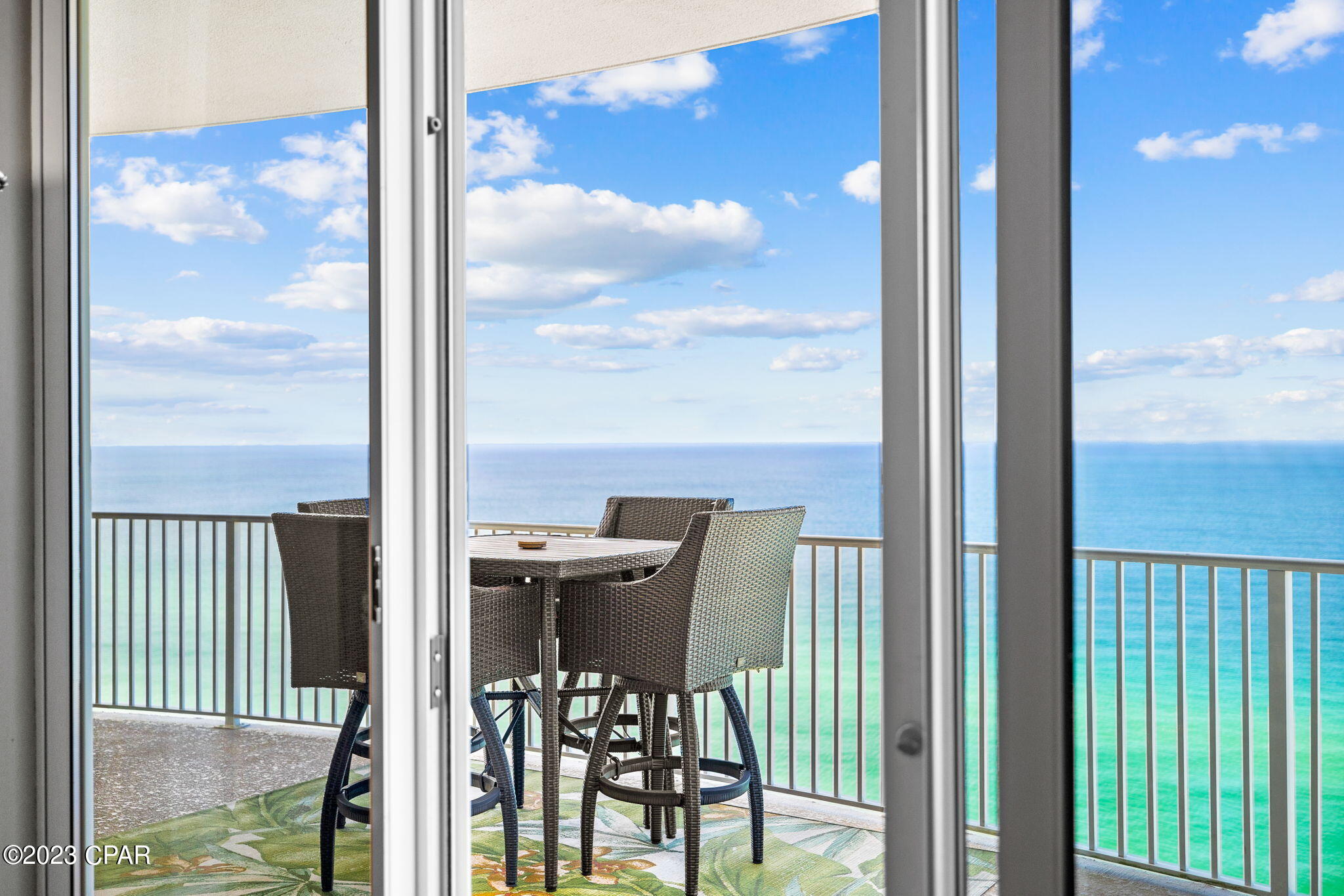 Ocean Villa - Residential