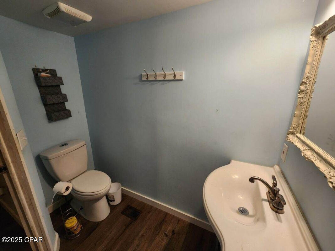 North Lagoon Oaks - Residential