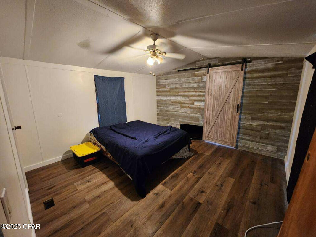 North Lagoon Oaks - Residential