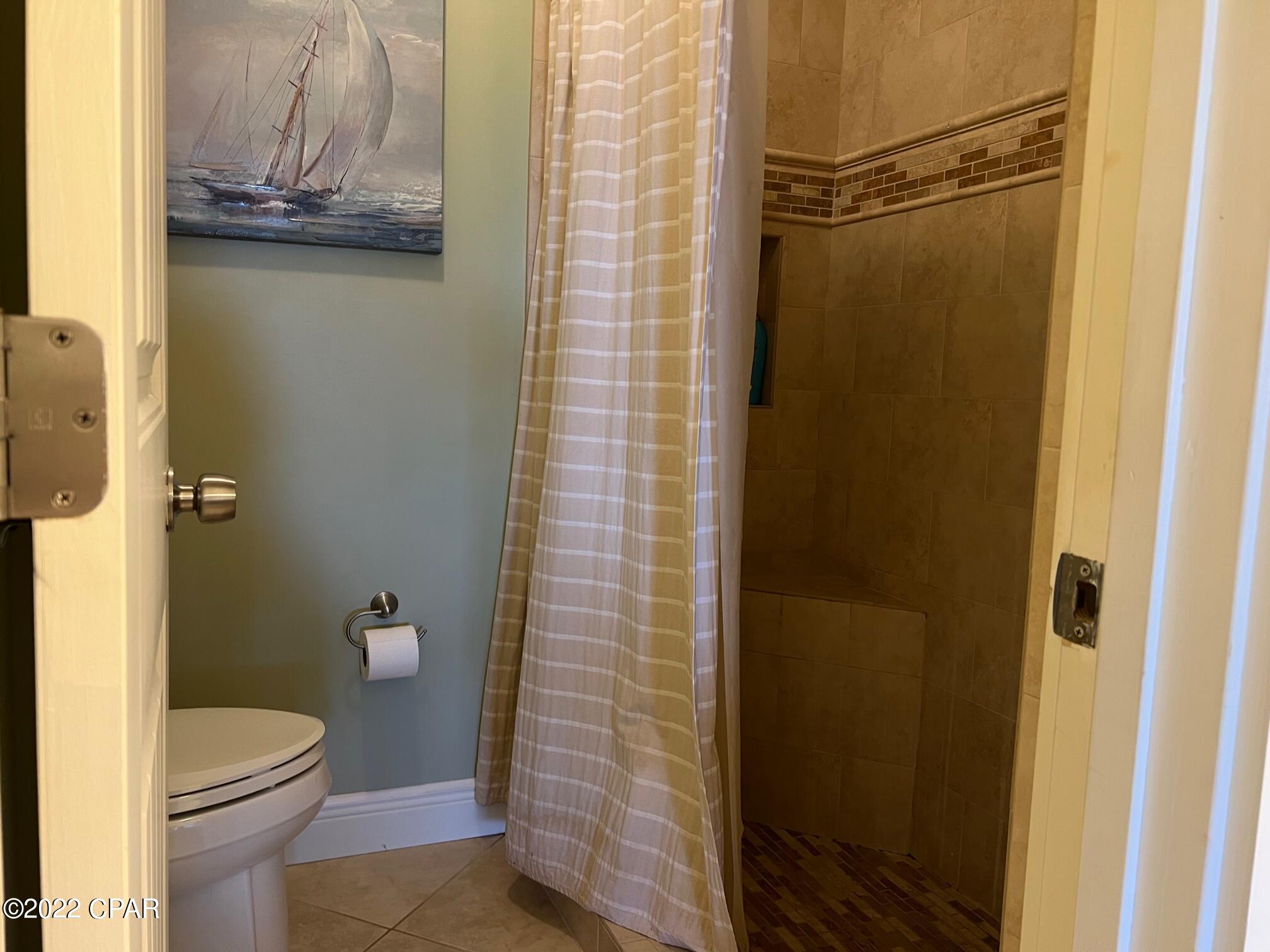 Edgewater Golf Villas 5 B - Residential