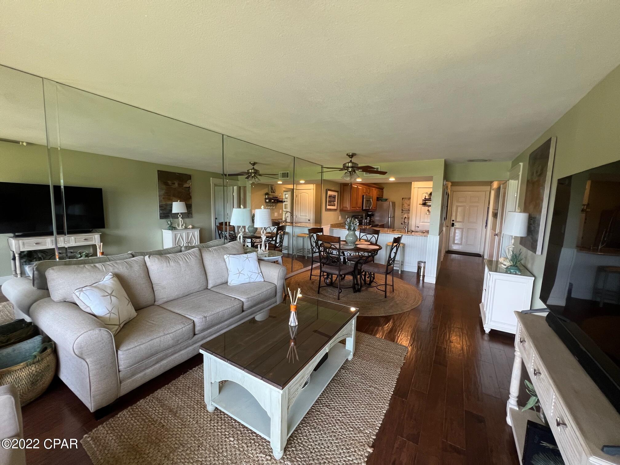 Edgewater Golf Villas 5 B - Residential