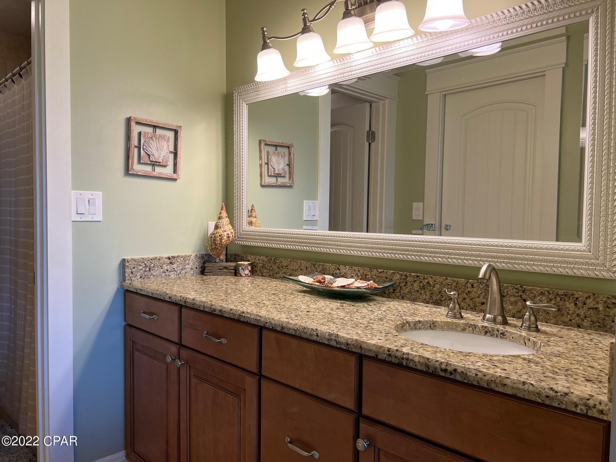 Edgewater Golf Villas 5 B - Residential