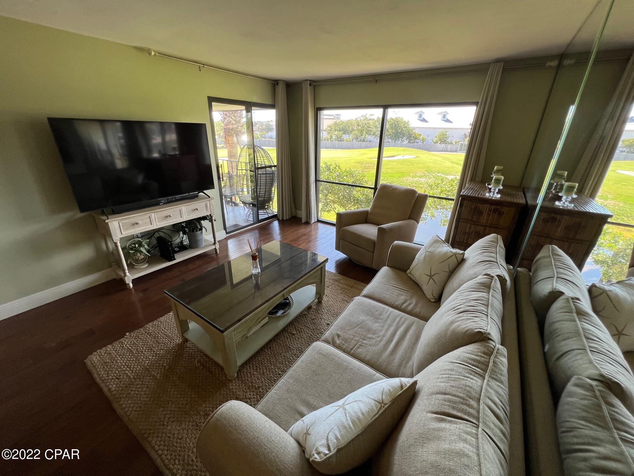 Edgewater Golf Villas 5 B - Residential