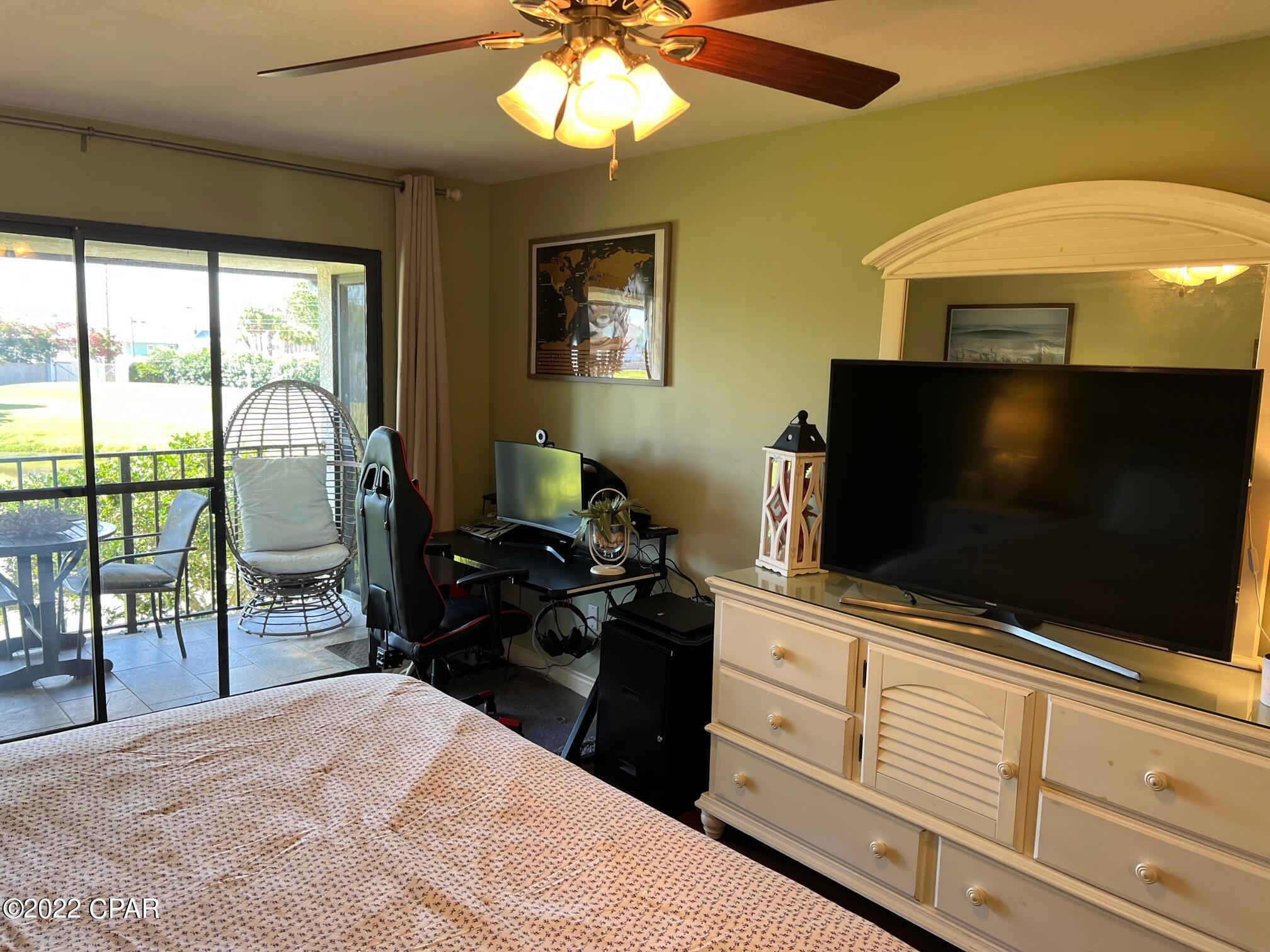 Edgewater Golf Villas 5 B - Residential