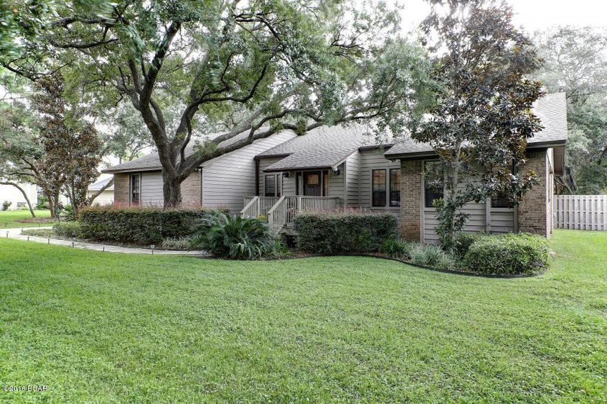 KINGS HARBOUR 3 BED-2.5 BATH-nestled in the desirable Kings Harbour area of Kings Point! INTERIOR: Enter into a spacious living room with separate seating areas, natural hardwood floors, a sloped ceiling and a floor to ceiling brick fireplace with custom mantle. The large windows provide plenty of natural light as the open floor plan flows into the dining area and updated kitchen complete with solid surface counters, farm sink, custom cabinetry and stainless steel appliances. The kitchen is connected to recently added Family Room with plank hardwood floors, wet bar and plenty of room for a billiards table making this space ideal for entertaining.The Master Bedroom is over-sized with a pitched beamed ceiling and (MORE) separate sitting area. There are 2 more bedrooms and baths adorned with custom trim work, new fixtures and cabinets. All mounted flat screen television convey with sale. Home has 2 high efficiency AC units, (one 2 years old and a new 14 Seer unit has just been installed).  EXTERIOR: Start with the new raised and railed wood deck overlooking the landscaped fully privacy fenced-in back yard complete with sprinkler system, security lights and a storage shed. Roof front section is just 7 years old and roof on family room addition is brand new. Be sure to view HD photos and Virtual Tour of this spectacular home. All sizes, dimensions and measurements and other listing information should be verified if deemed important.