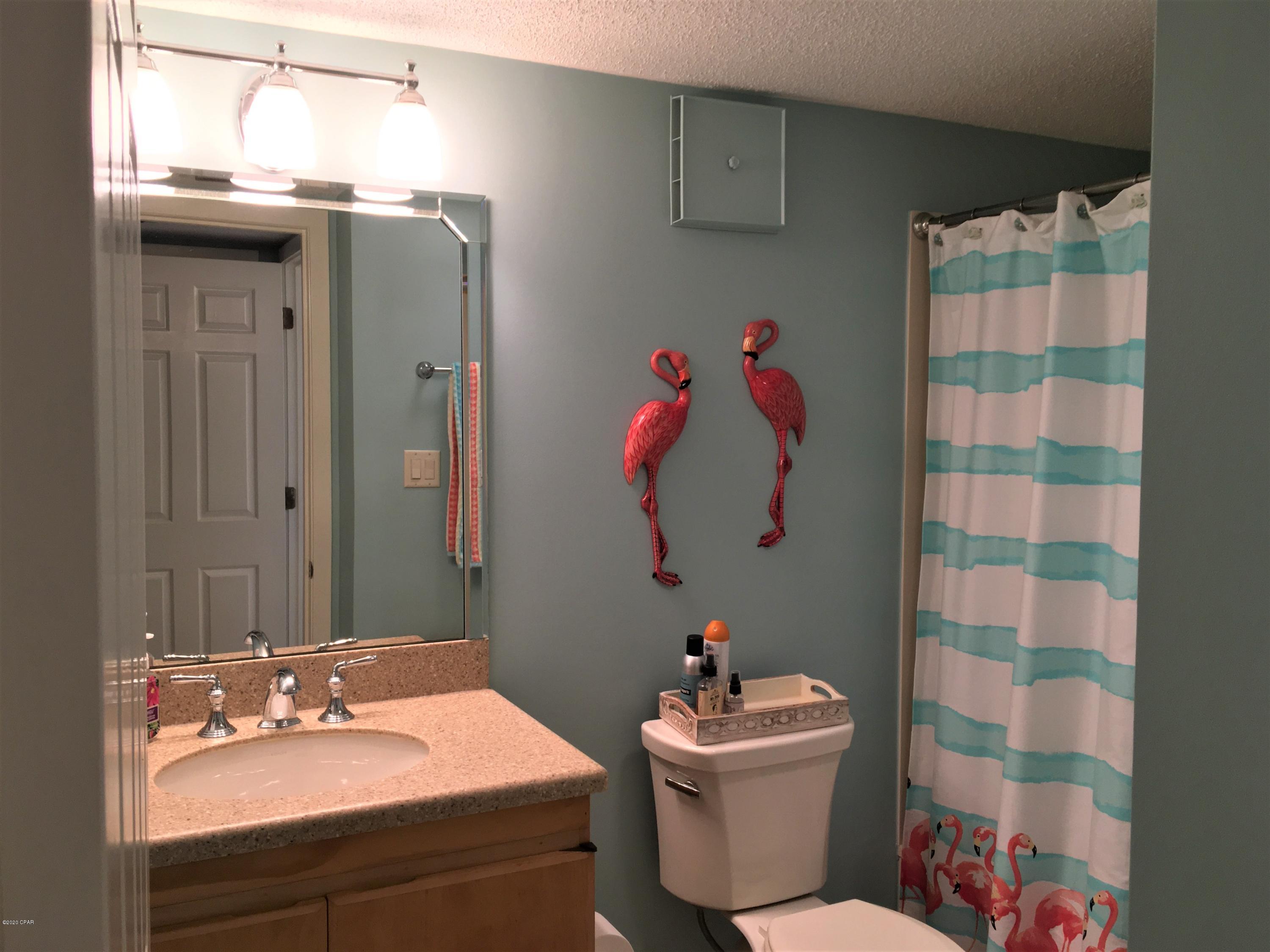 Lagoon Towers Phase I - Residential