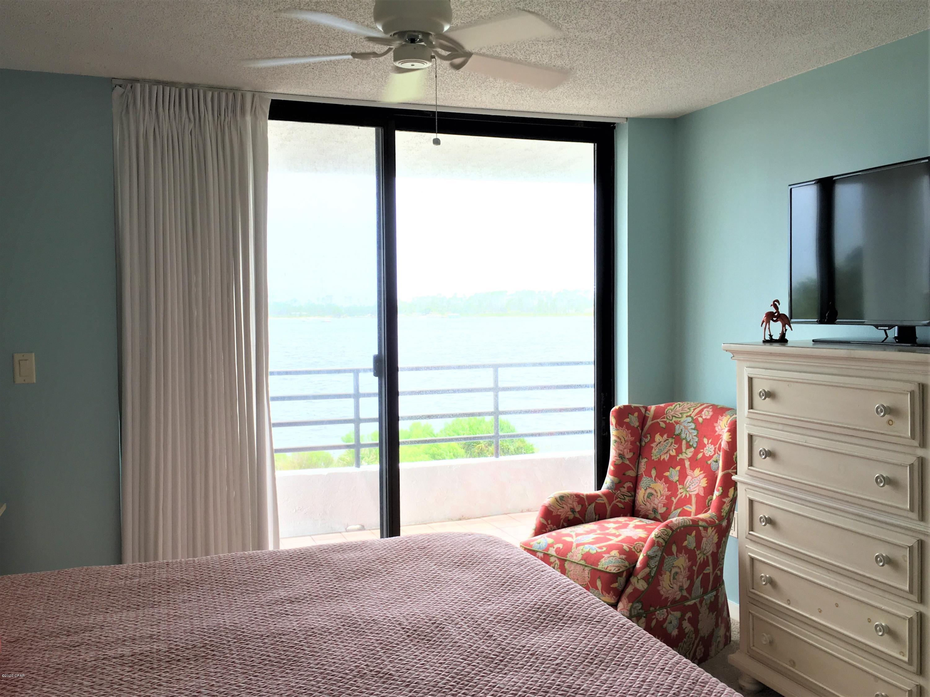 Lagoon Towers Phase I - Residential