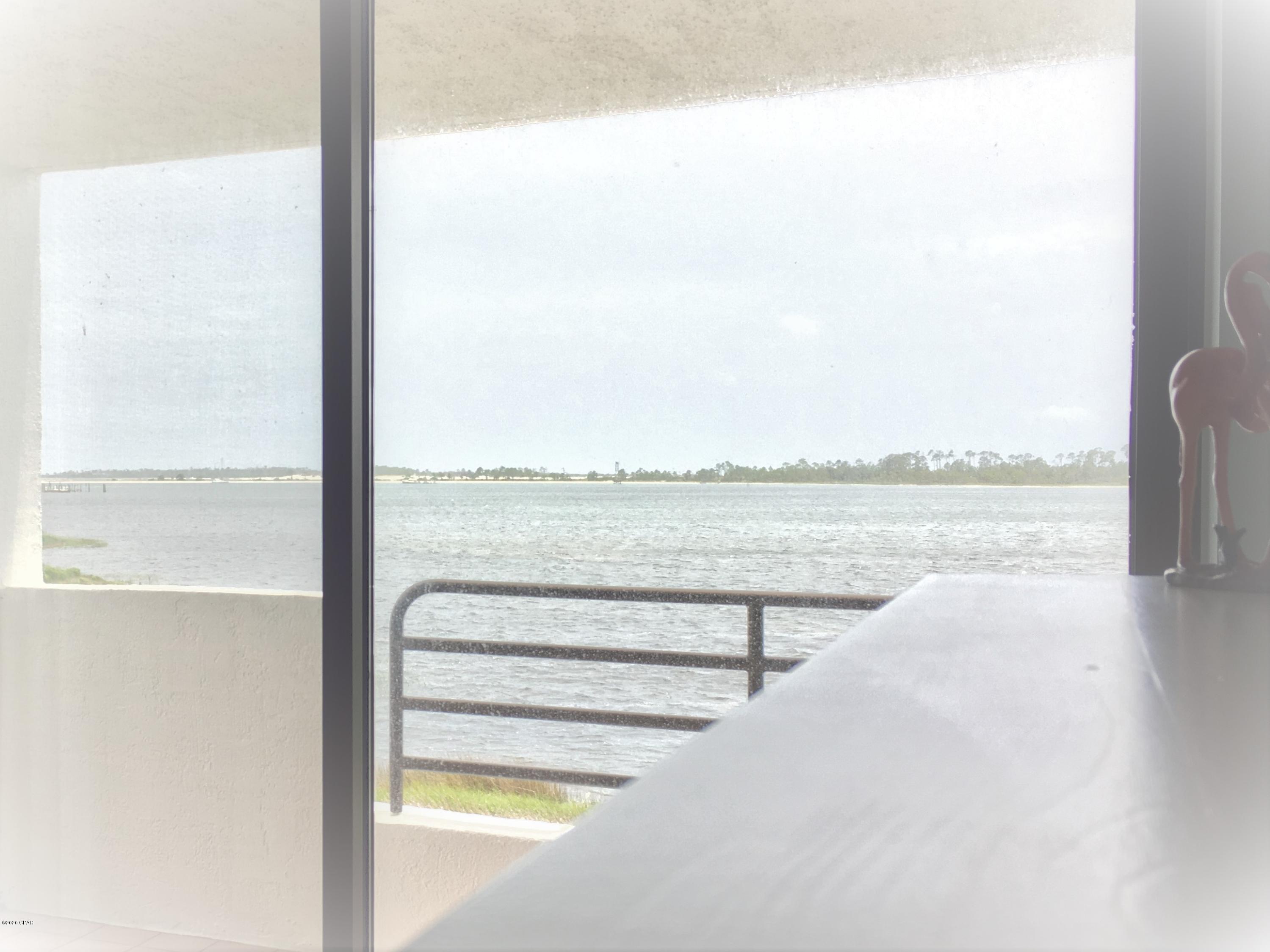 Lagoon Towers Phase I - Residential