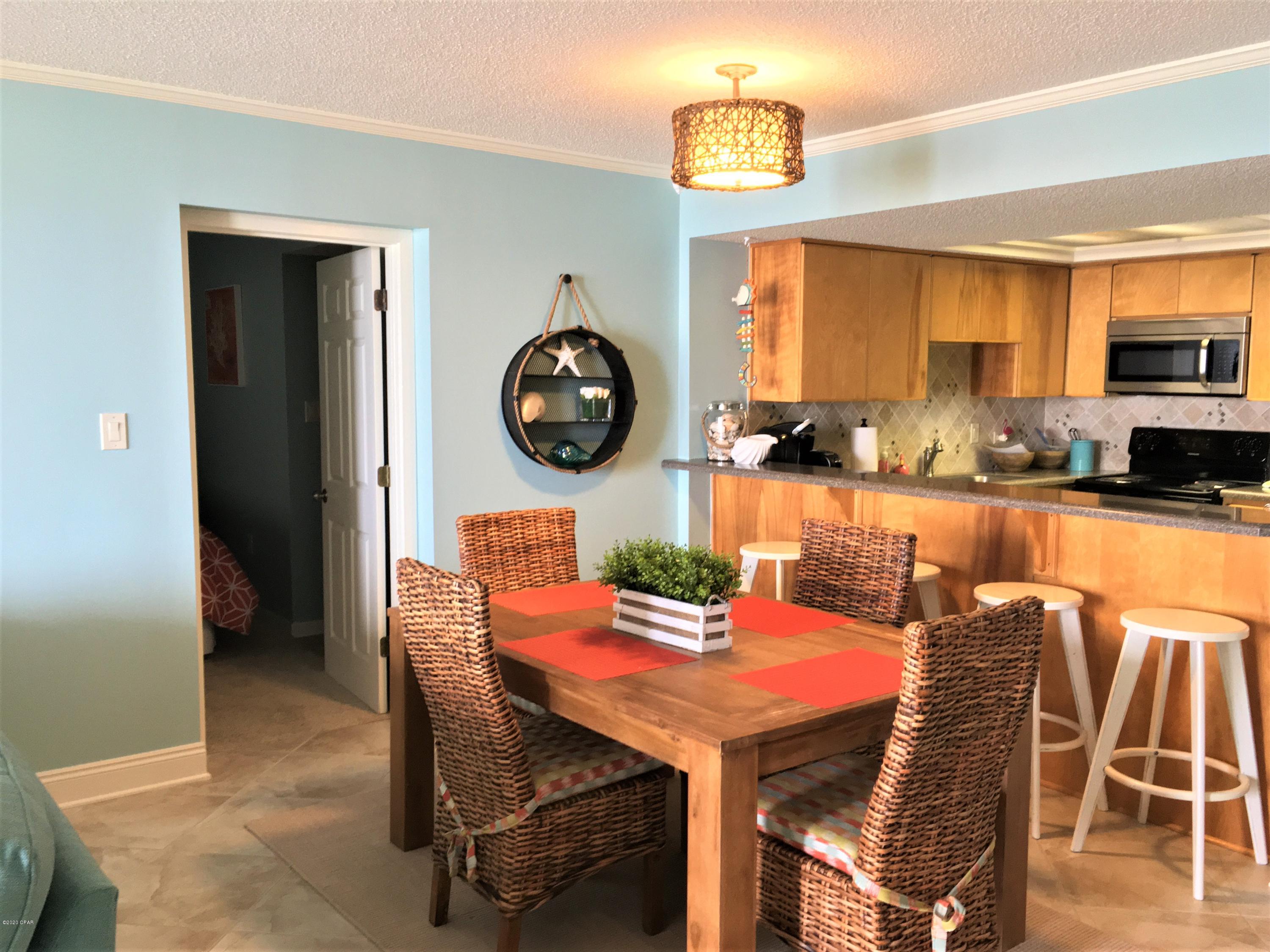 Lagoon Towers Phase I - Residential