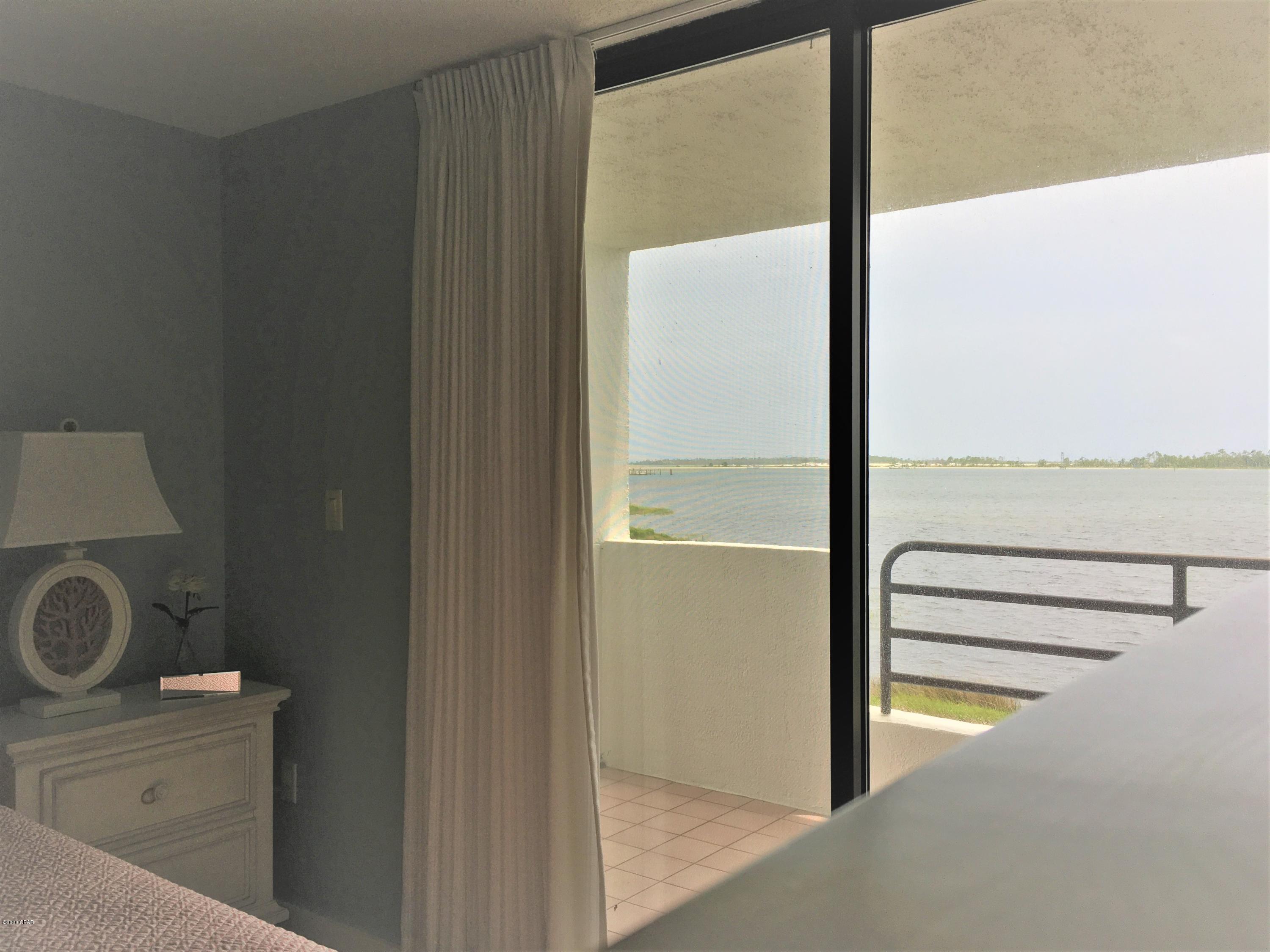 Lagoon Towers Phase I - Residential