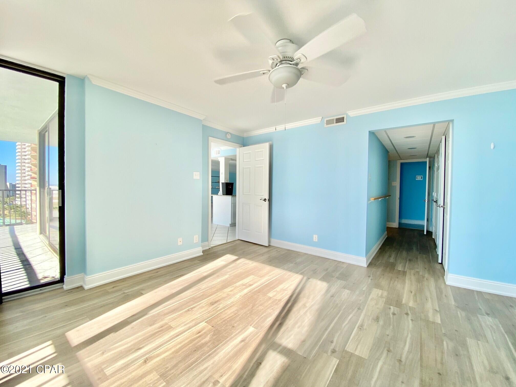 Pelican Walk - Residential