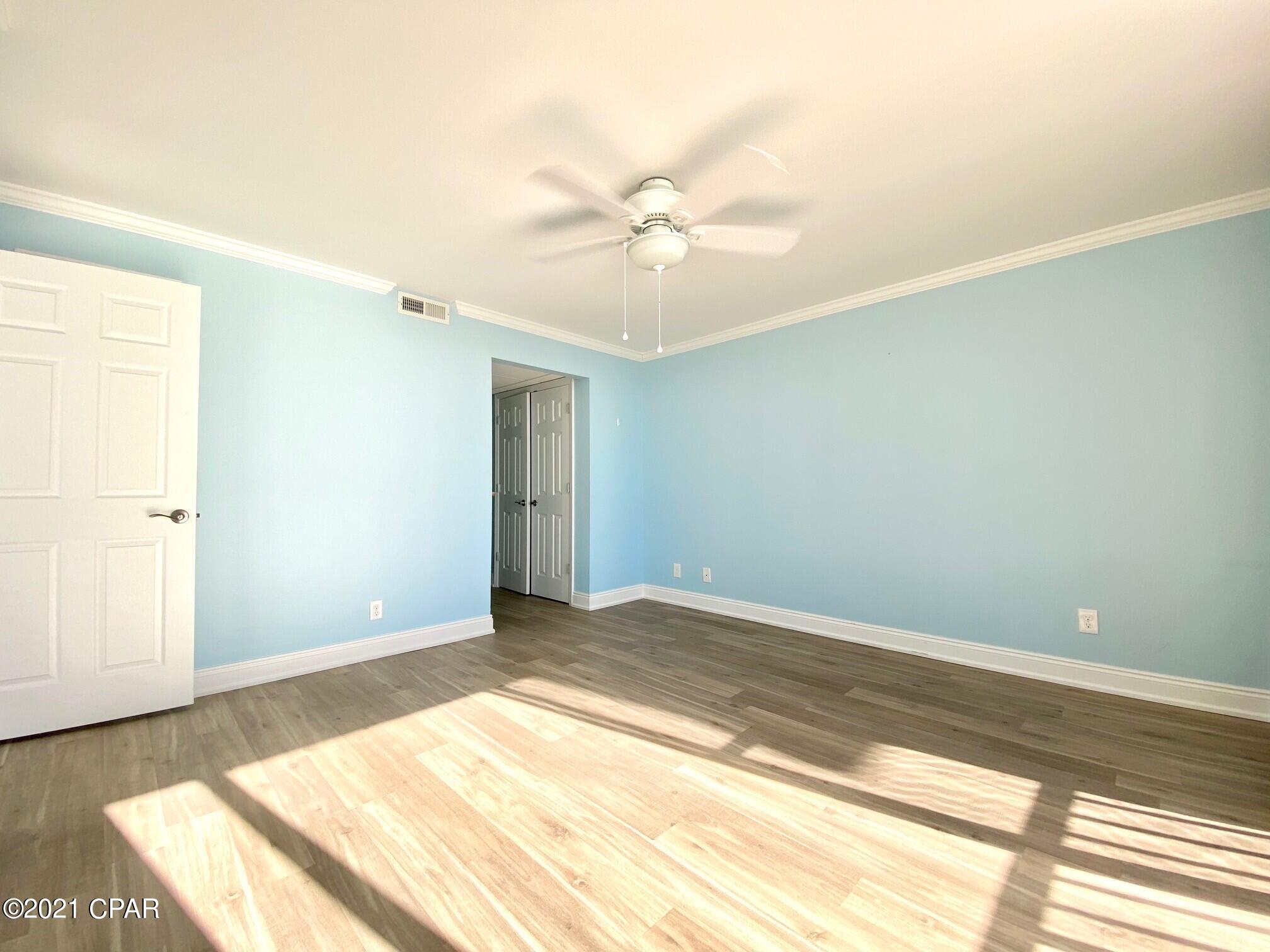 Pelican Walk - Residential