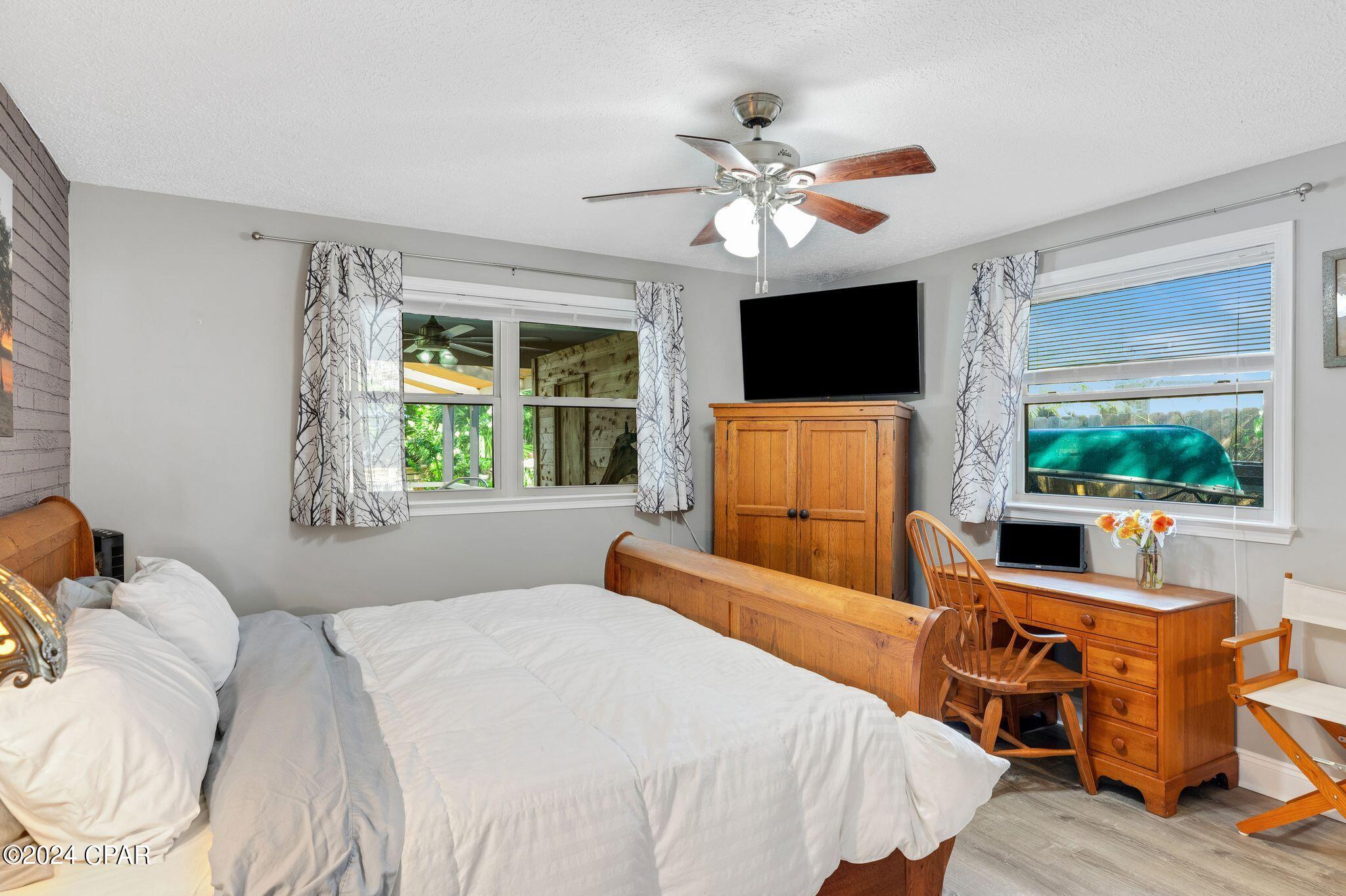 Deer Point Lake - Residential