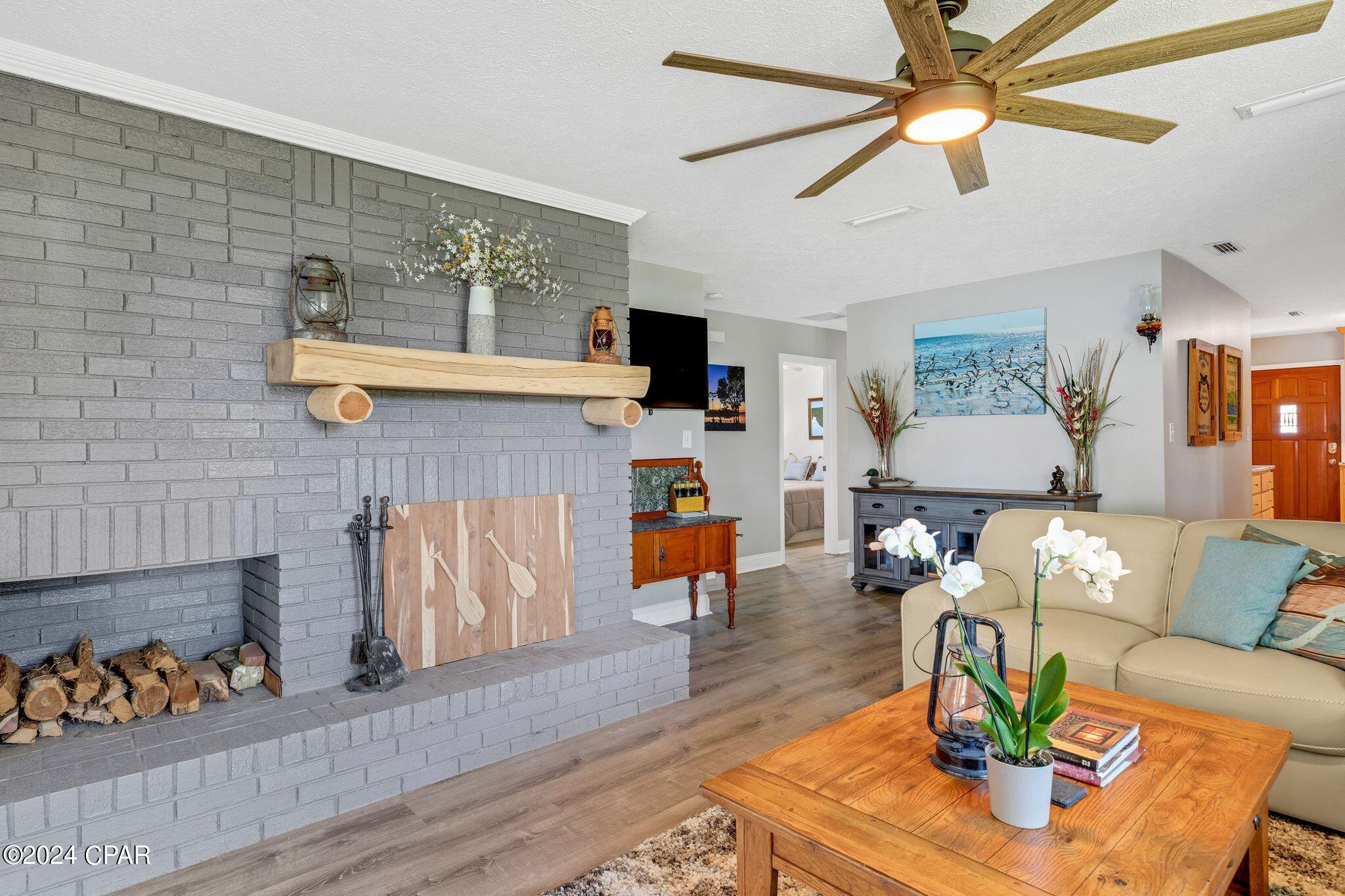 Deer Point Lake - Residential